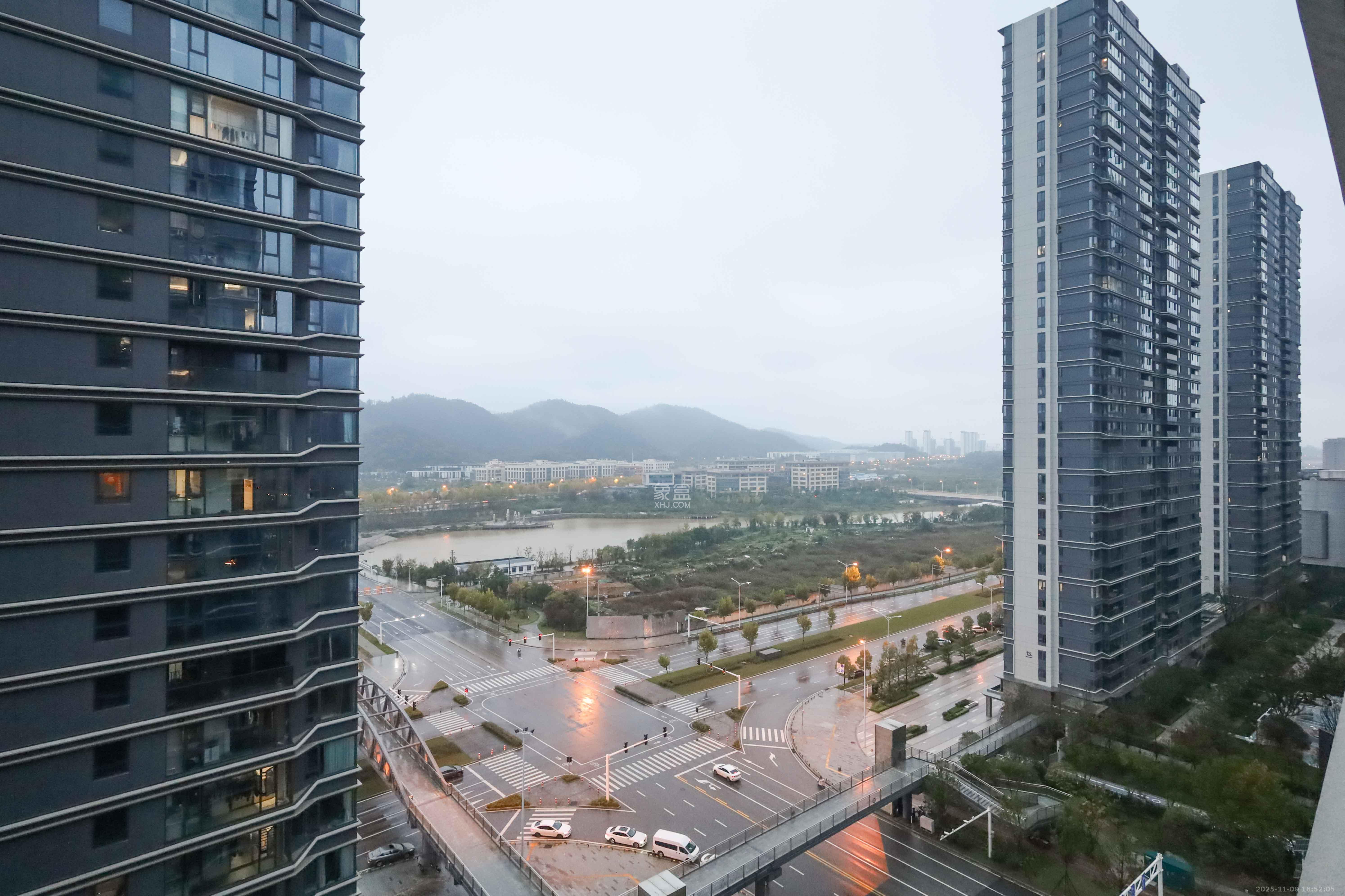 绿城招商桂语雲峯  4室2厅2卫    288.0万阳台