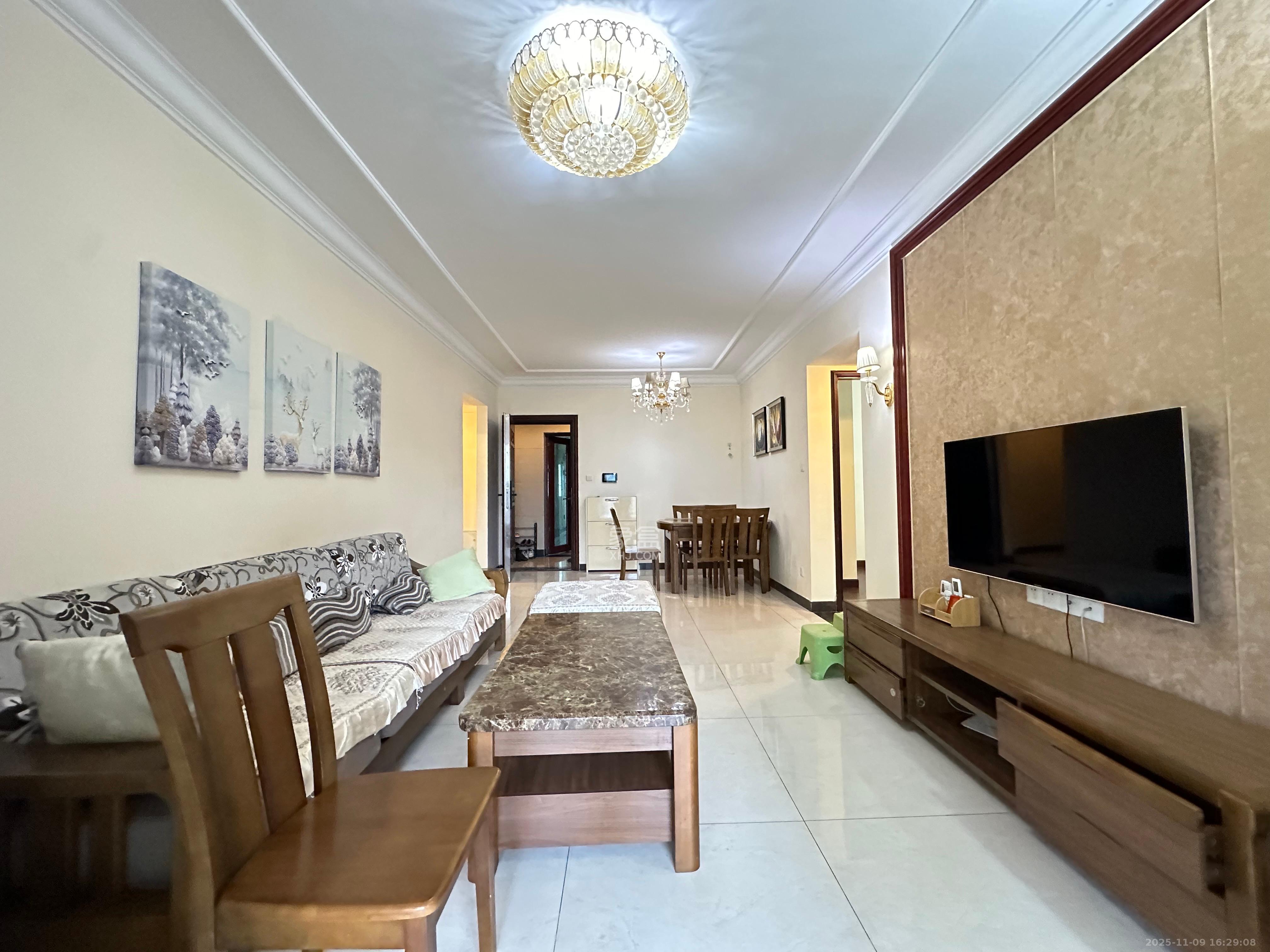 恒大雅苑  3室2厅2卫    2800.0元/月室内图