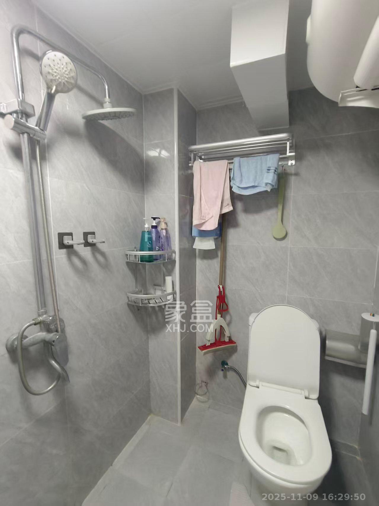 金地中交麓谷香颂(金地中交雅苑)  1室1厅1卫    1500.0元/月室内图