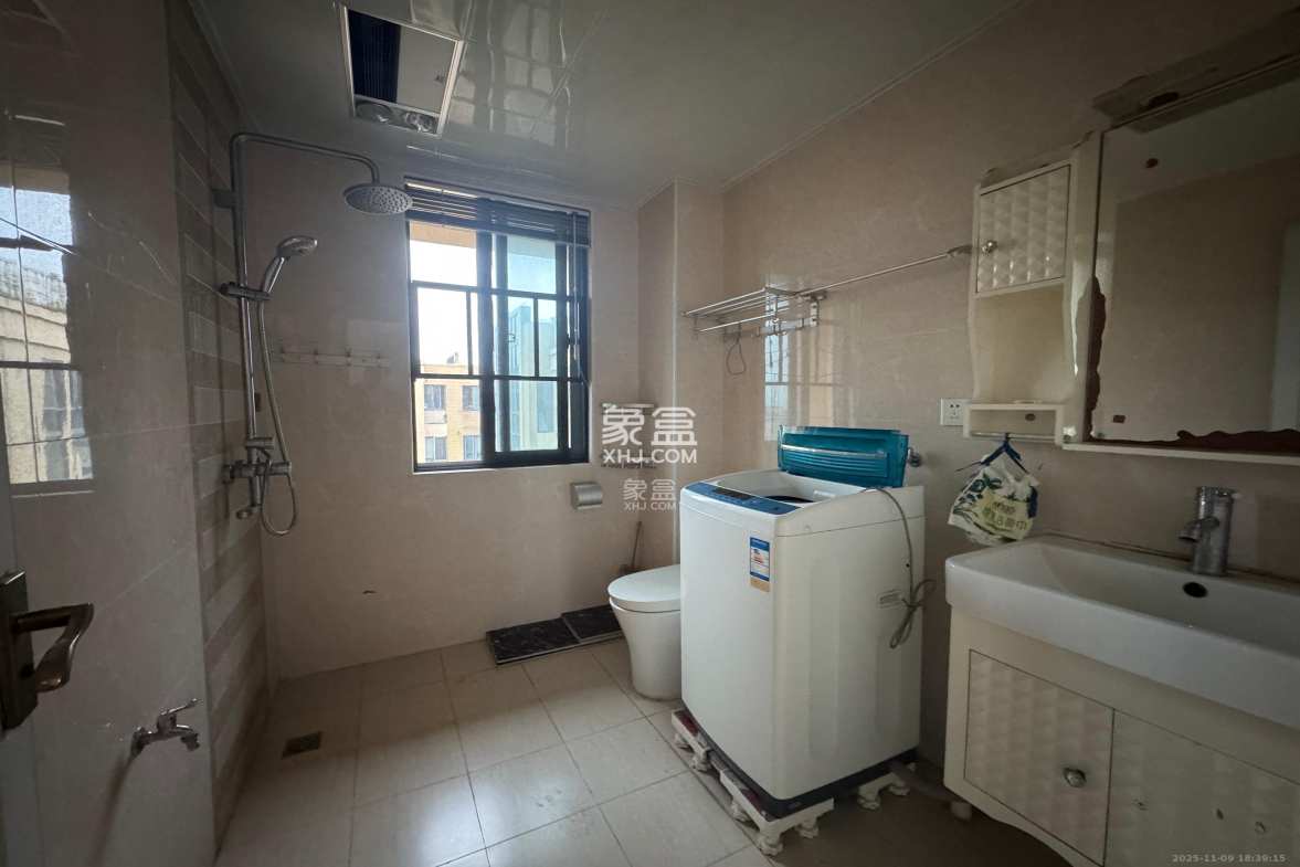 鑫远尚玺苑 1室0厅0卫 3100.0元/月 鑫远尚玺苑 1室0厅0卫 3100.0元/月室内图