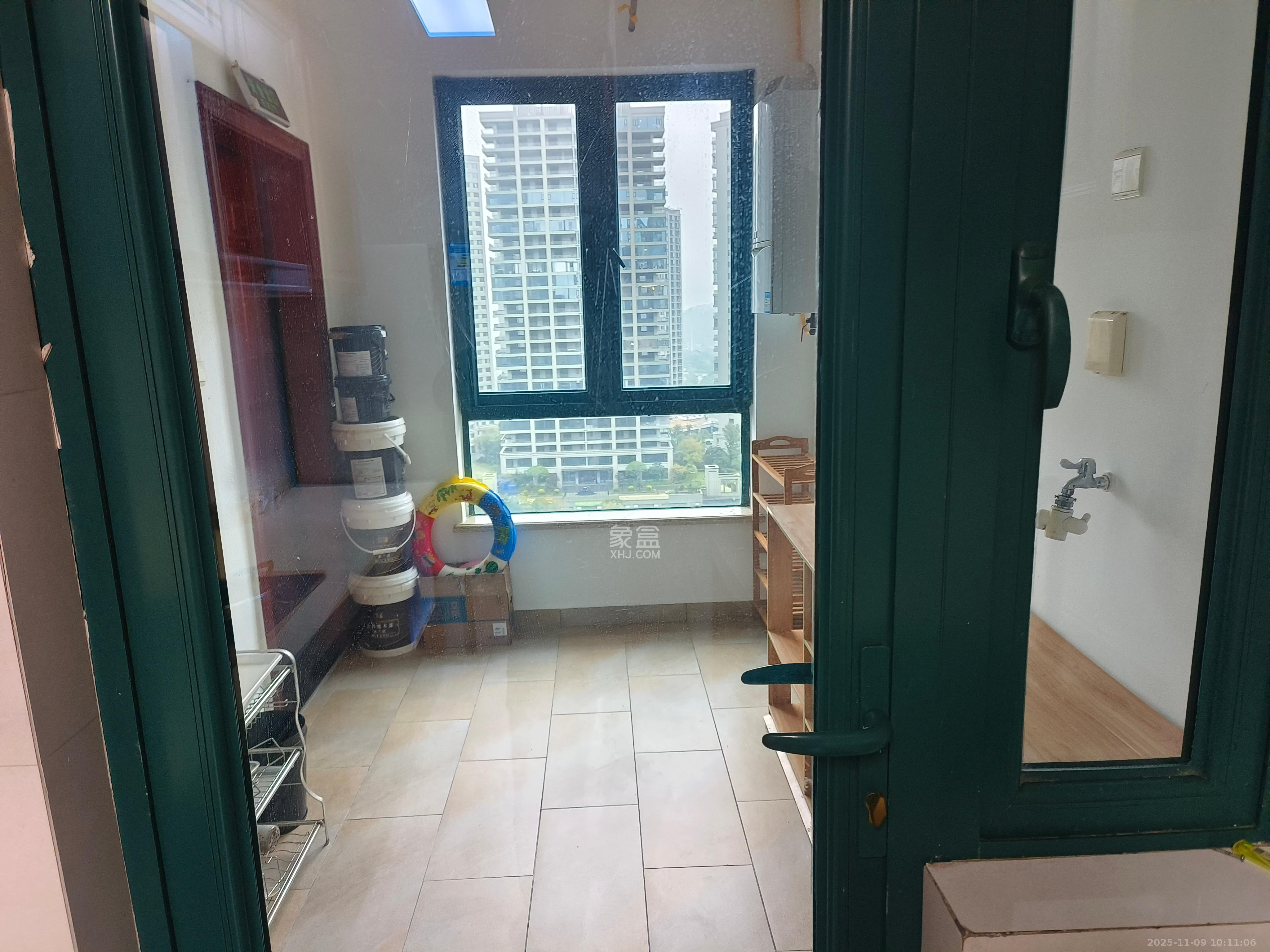 恒大华府  4室2厅2卫    5500.0元/月室内图