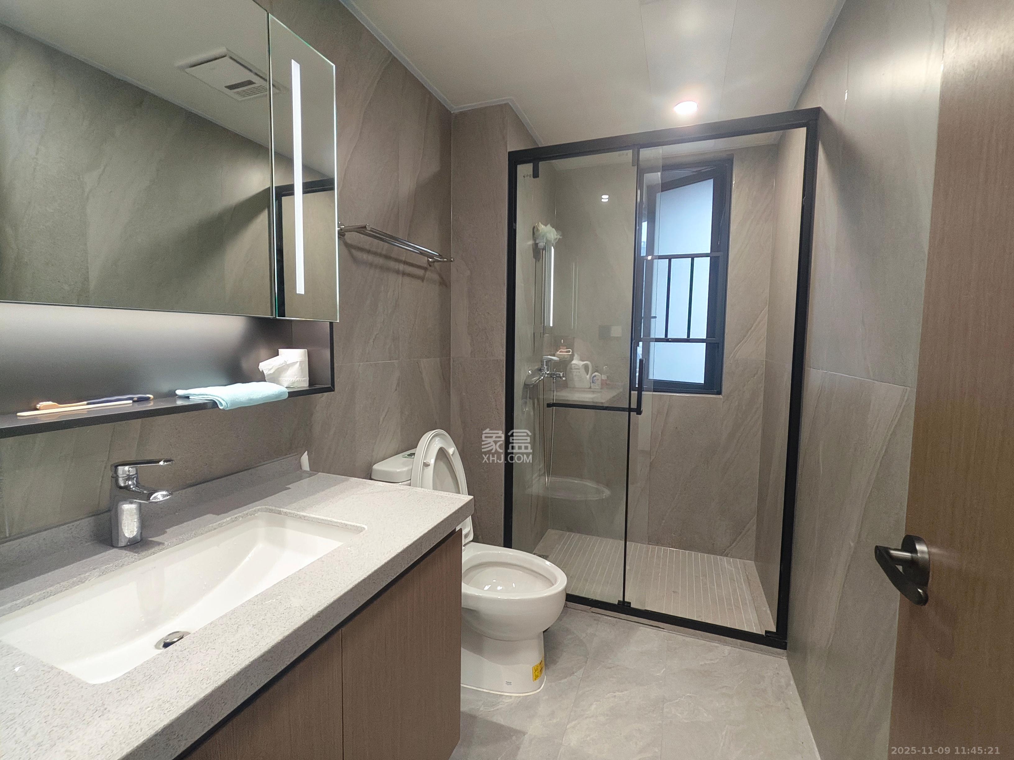 金地都会风華 4室2厅2卫 4000.0元/月 金地都会风華 4室2厅2卫 4000.0元/月室内图