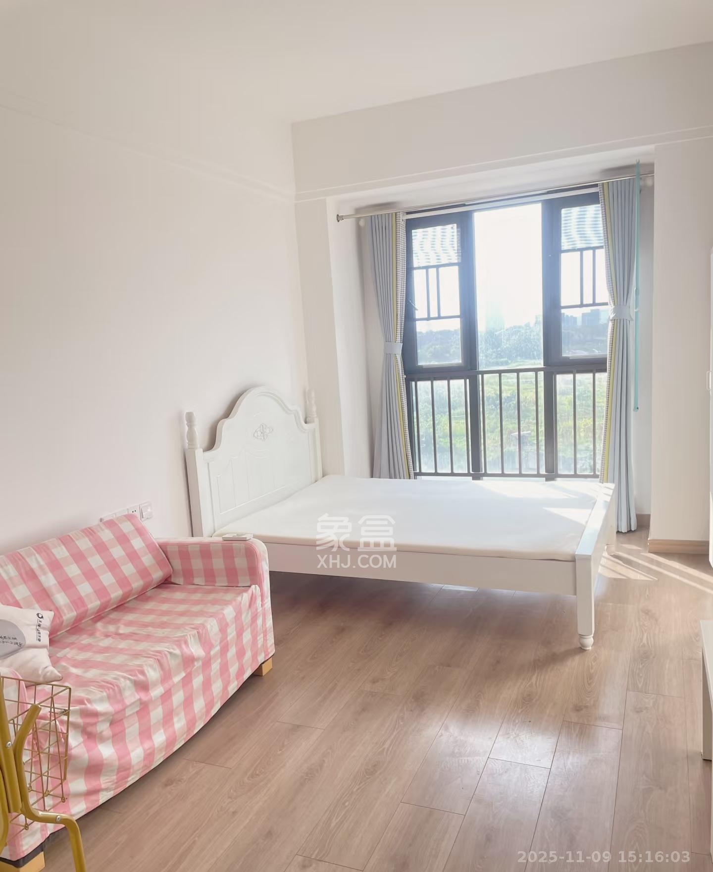 新城和樾（新城和樾公馆）  1室1厅1卫    1100.0元/月室内图1