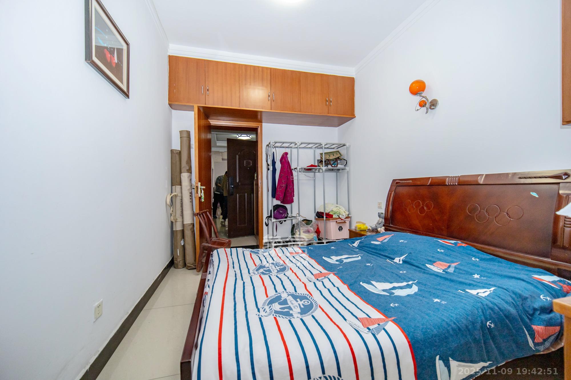 楚天家园  3室2厅2卫    59.8万卧室