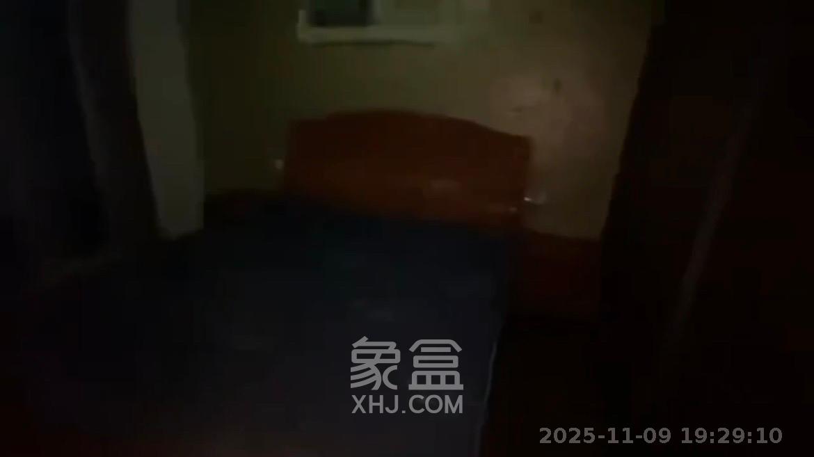 中房F联邦  2室2厅1卫    2000.0元/月室内图