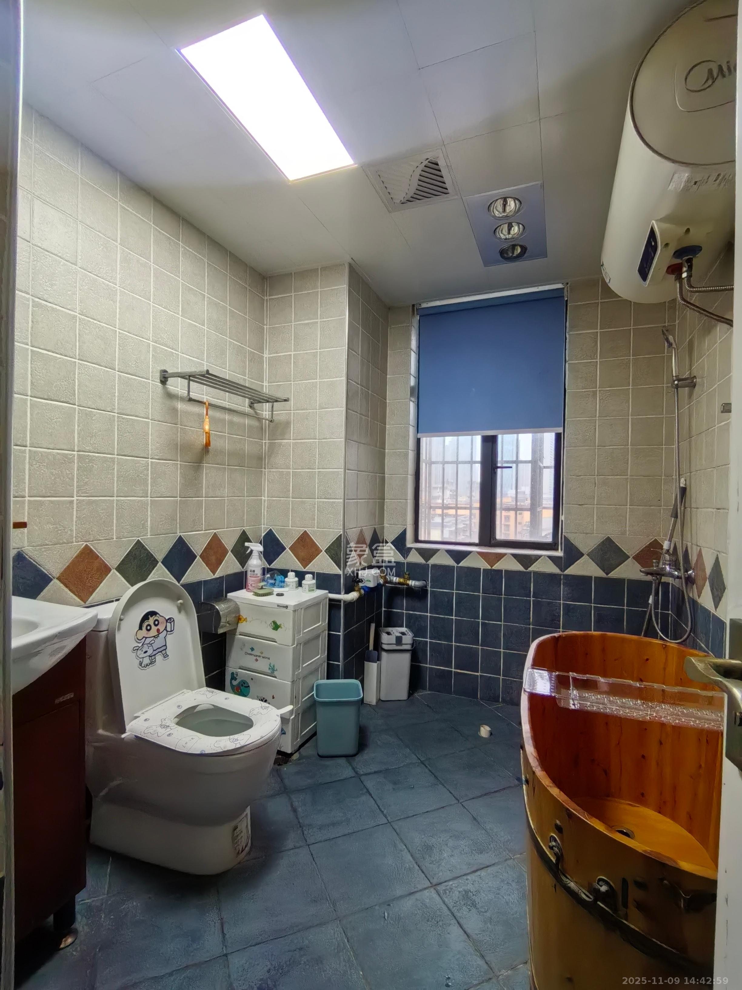 福圣园  3室2厅2卫    2800.0元/月室内图