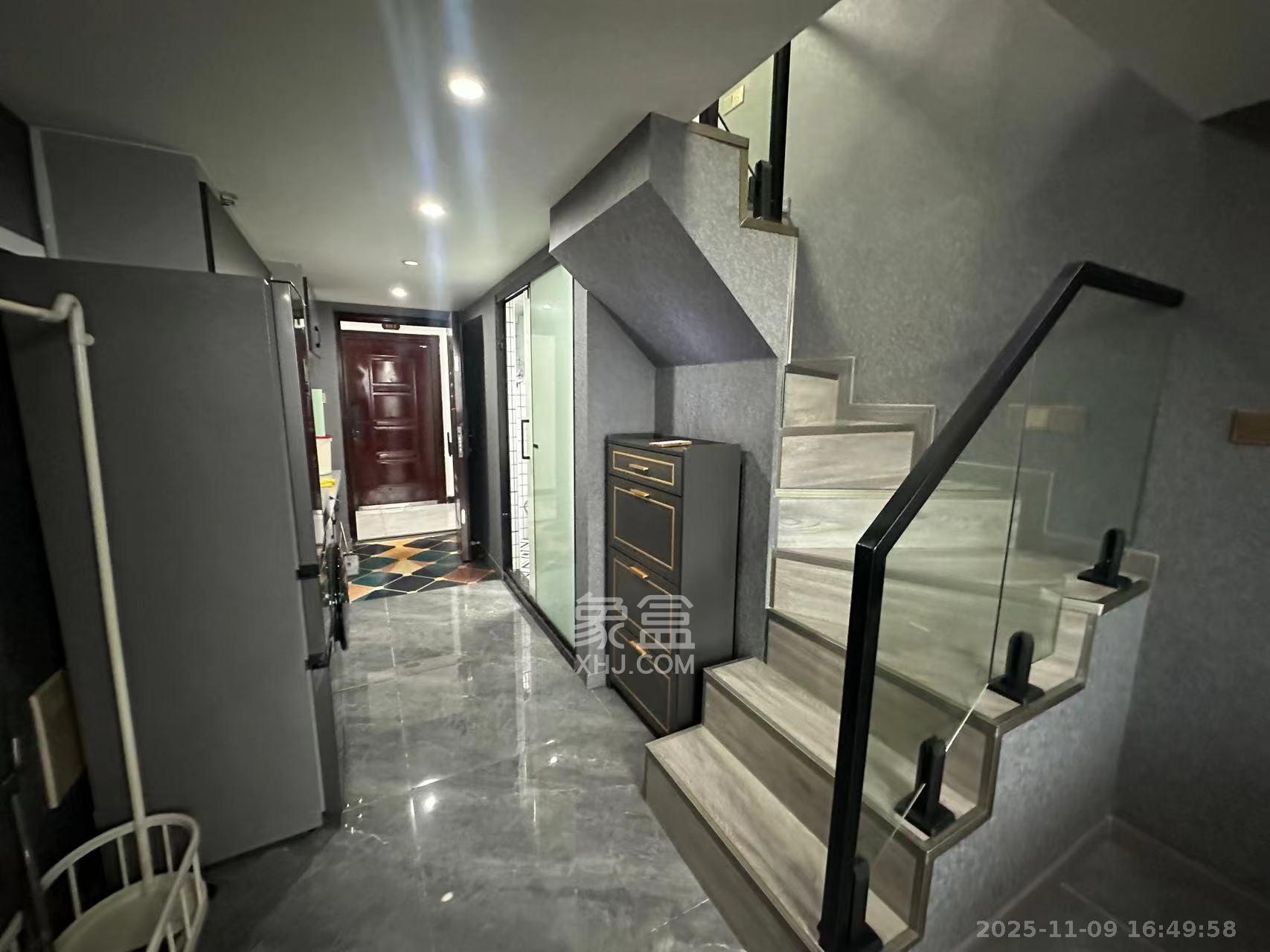 新长海D1站 1室0厅0卫 1400.0元/月 新长海D1站 1室0厅0卫 1400.0元/月室内图