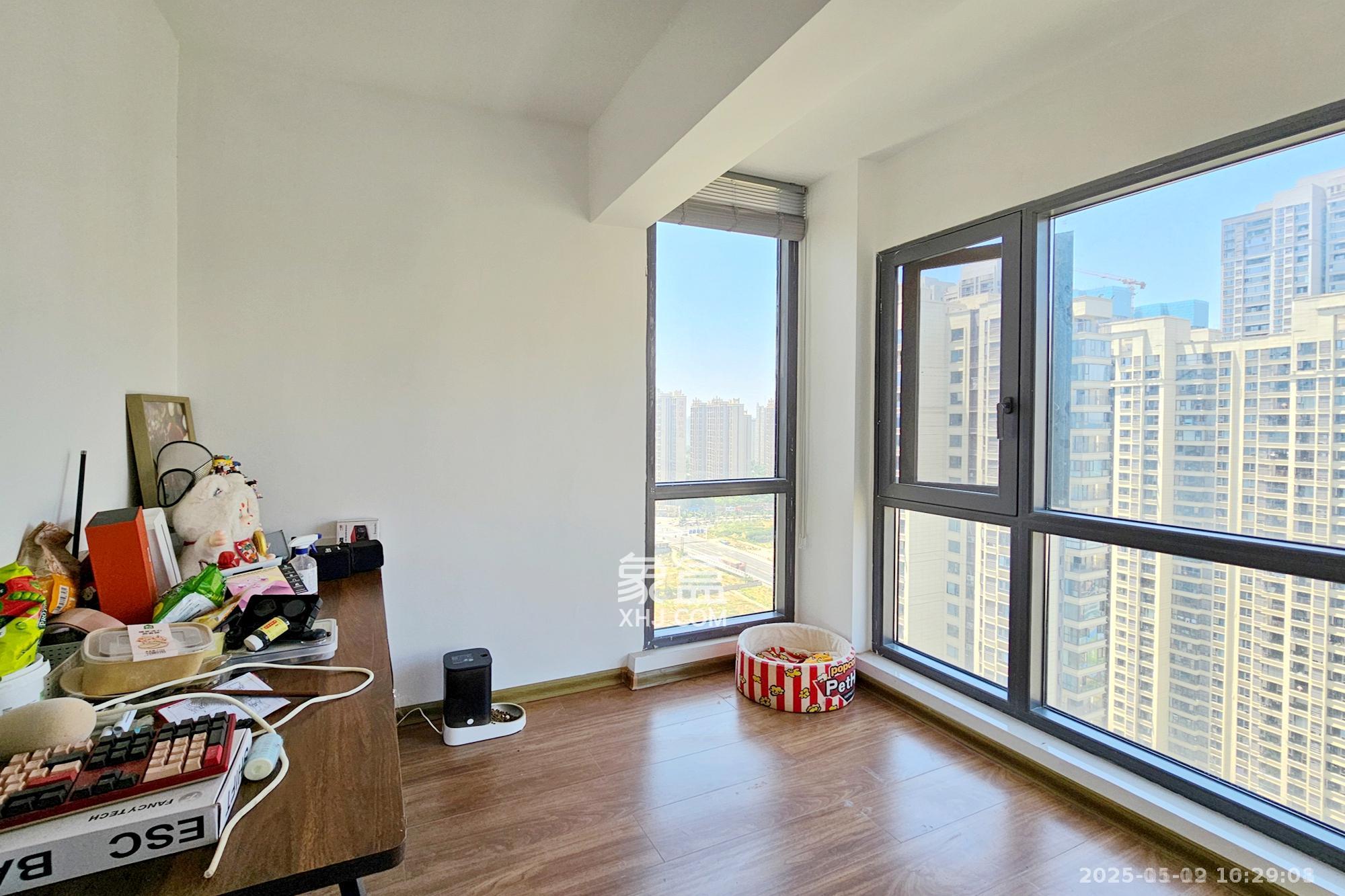 阳光城尚东湾蓝莓苑 4室2厅2卫 3500.0元/月 阳光城尚东湾蓝莓苑 4室2厅2卫 3500.0元/月室内图