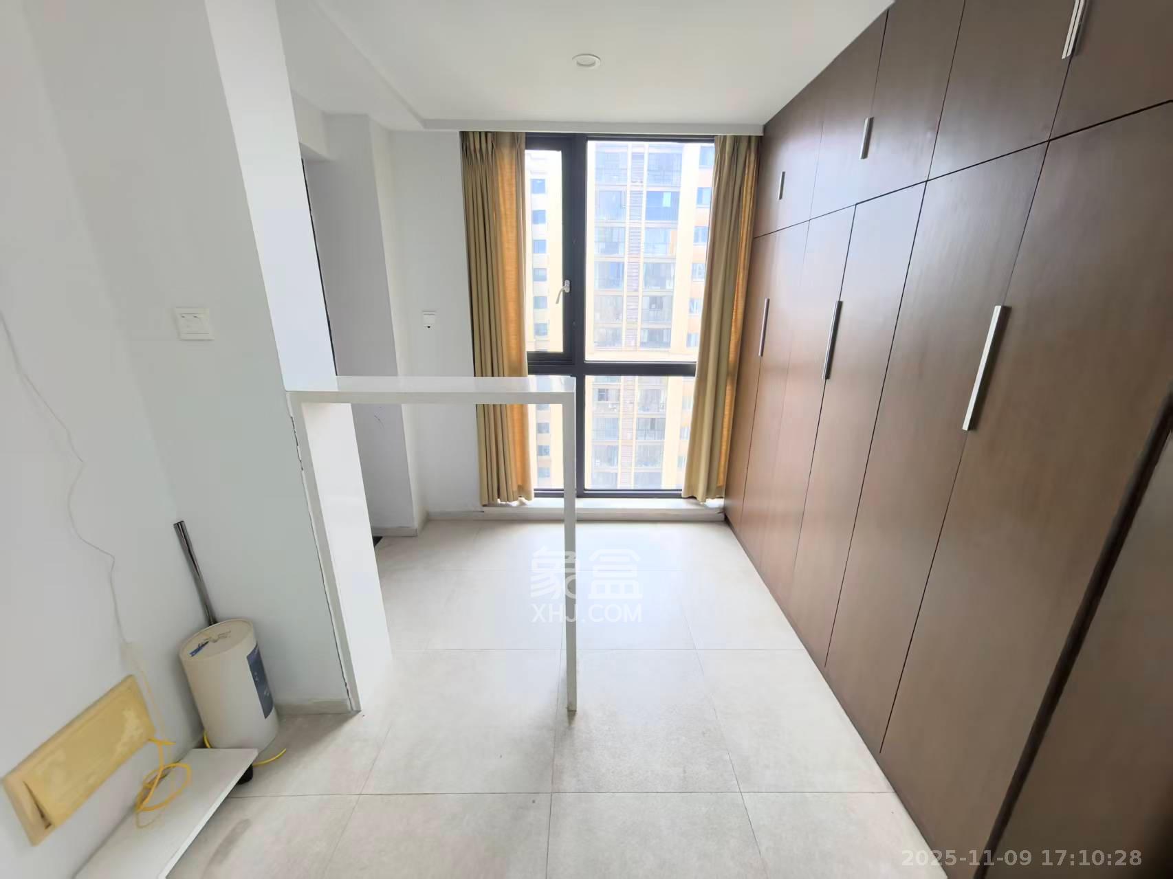 梅溪湖合能璞丽  2室2厅1卫    2400.0元/月室内图