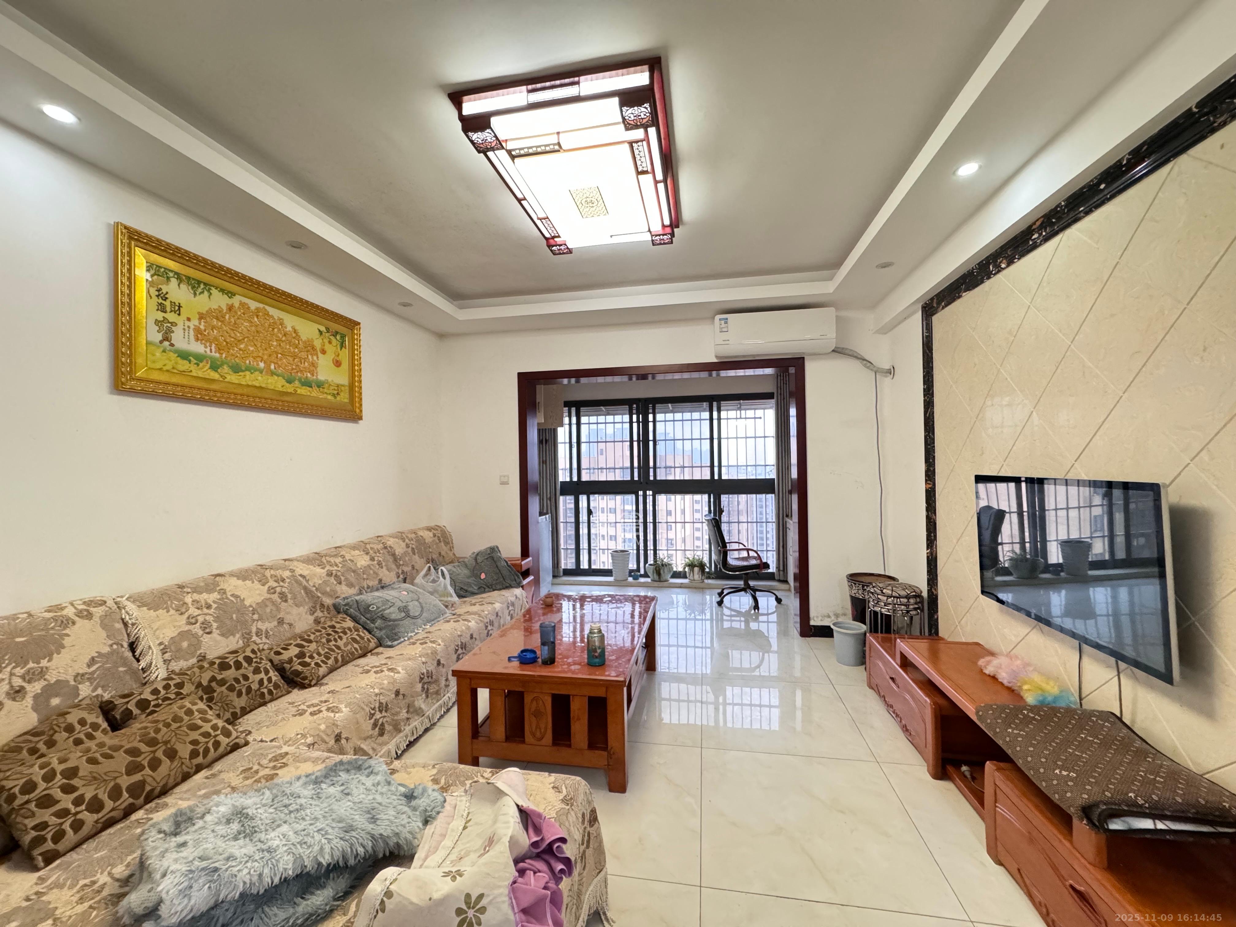 家兴苑  2室2厅1卫    1800.0元/月