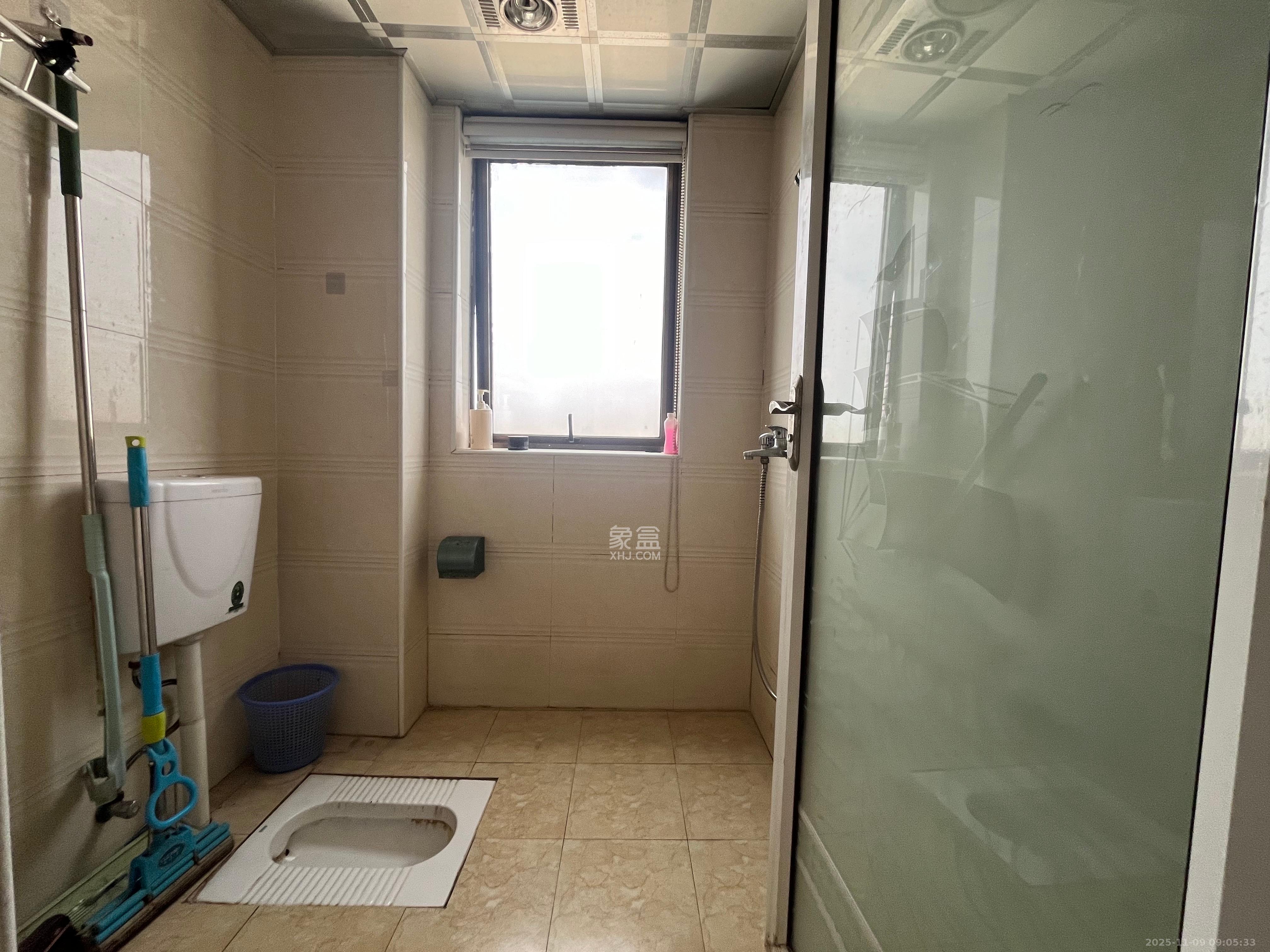 和泉嘉园  2室2厅1卫    1400.0元/月室内图