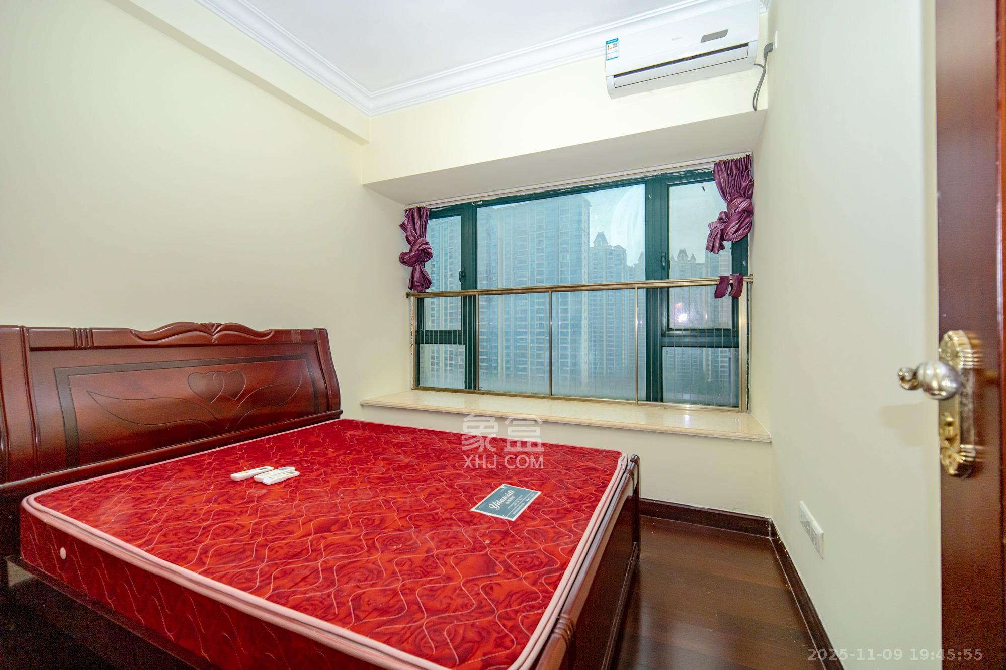 恒大雅苑 3室2厅1卫 85.0万 恒大雅苑 3室2厅1卫 85.0万卧室