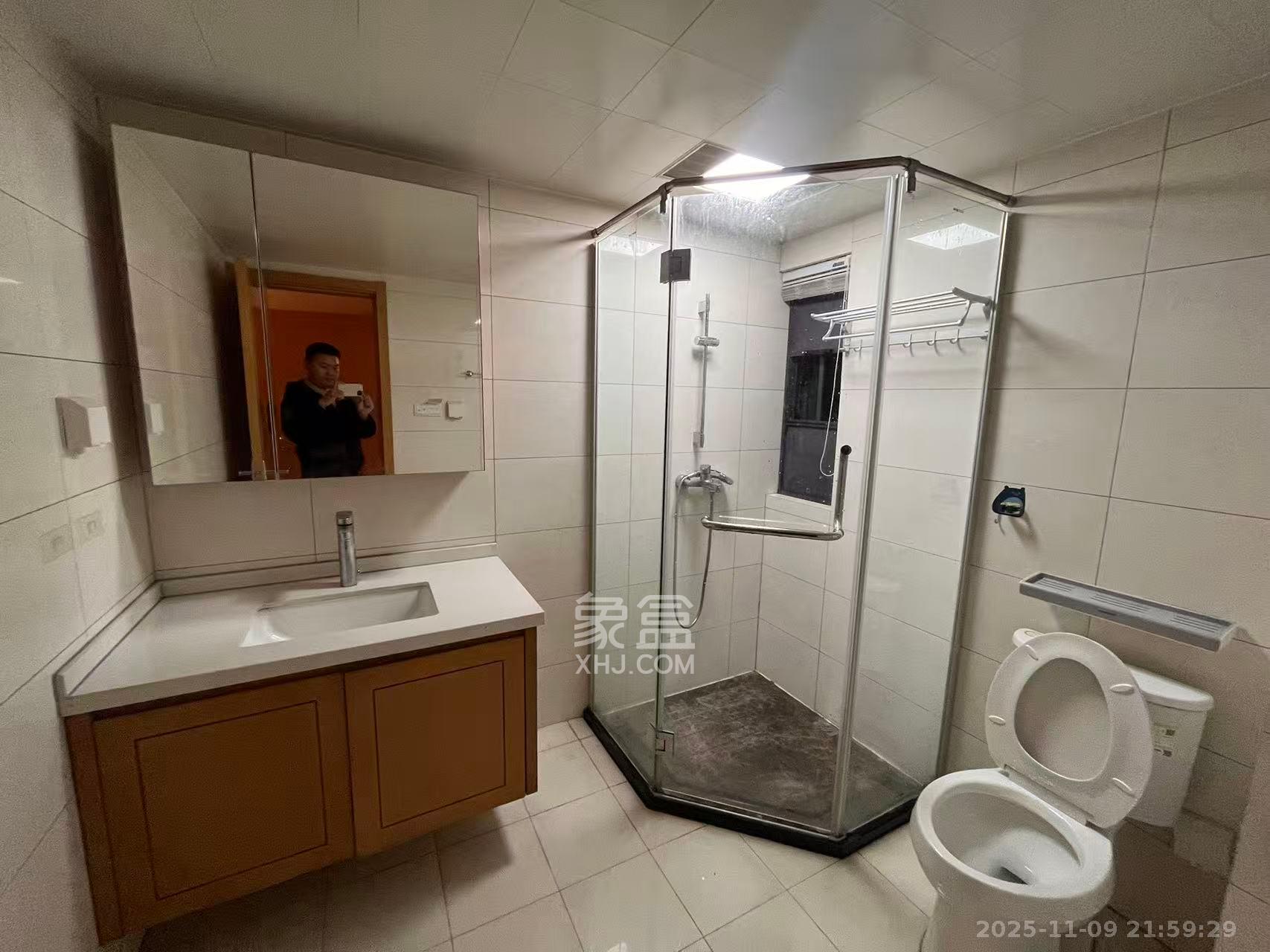 中建嘉和城凤凰台（中建瑞兴家园）  4室2厅2卫    2400.0元/月室内图