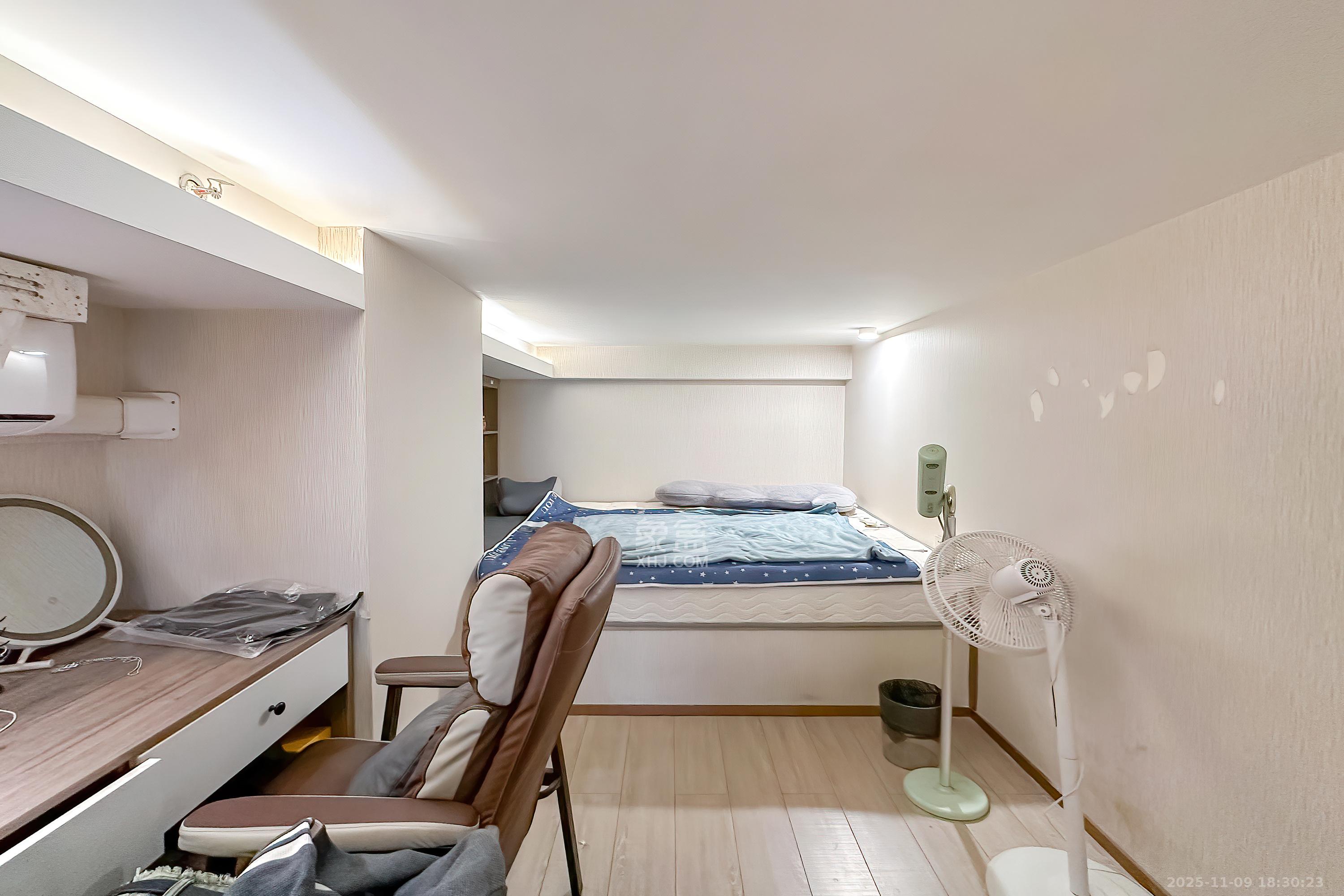 华远华时代 3室2厅2卫 88.8万 华远华时代 3室2厅2卫 88.8万卧室