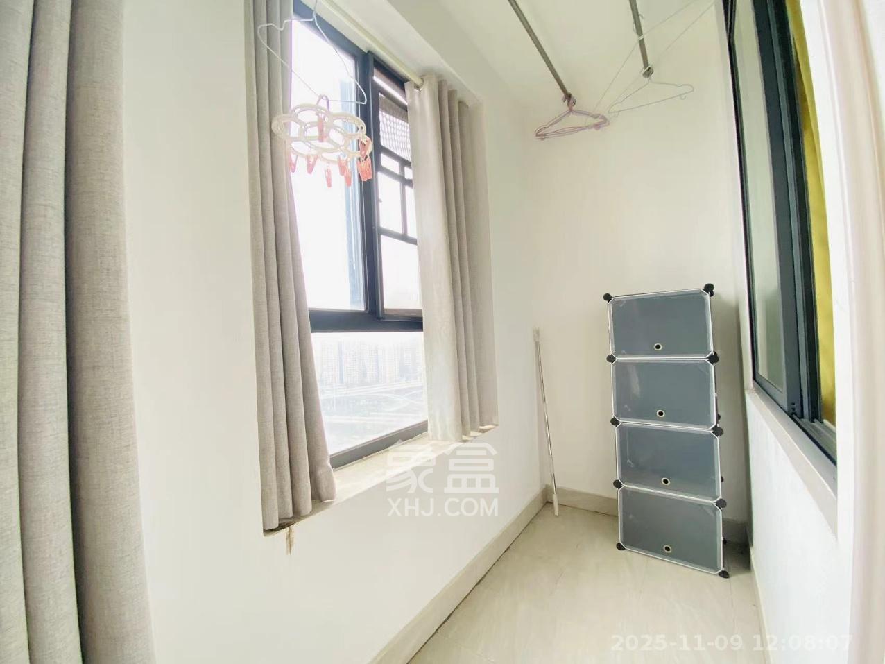 天鸿天府(天鸿中央大院) 2室1厅1卫 1750.0元/月 天鸿天府(天鸿中央大院) 2室1厅1卫 1750.0元/月室内图