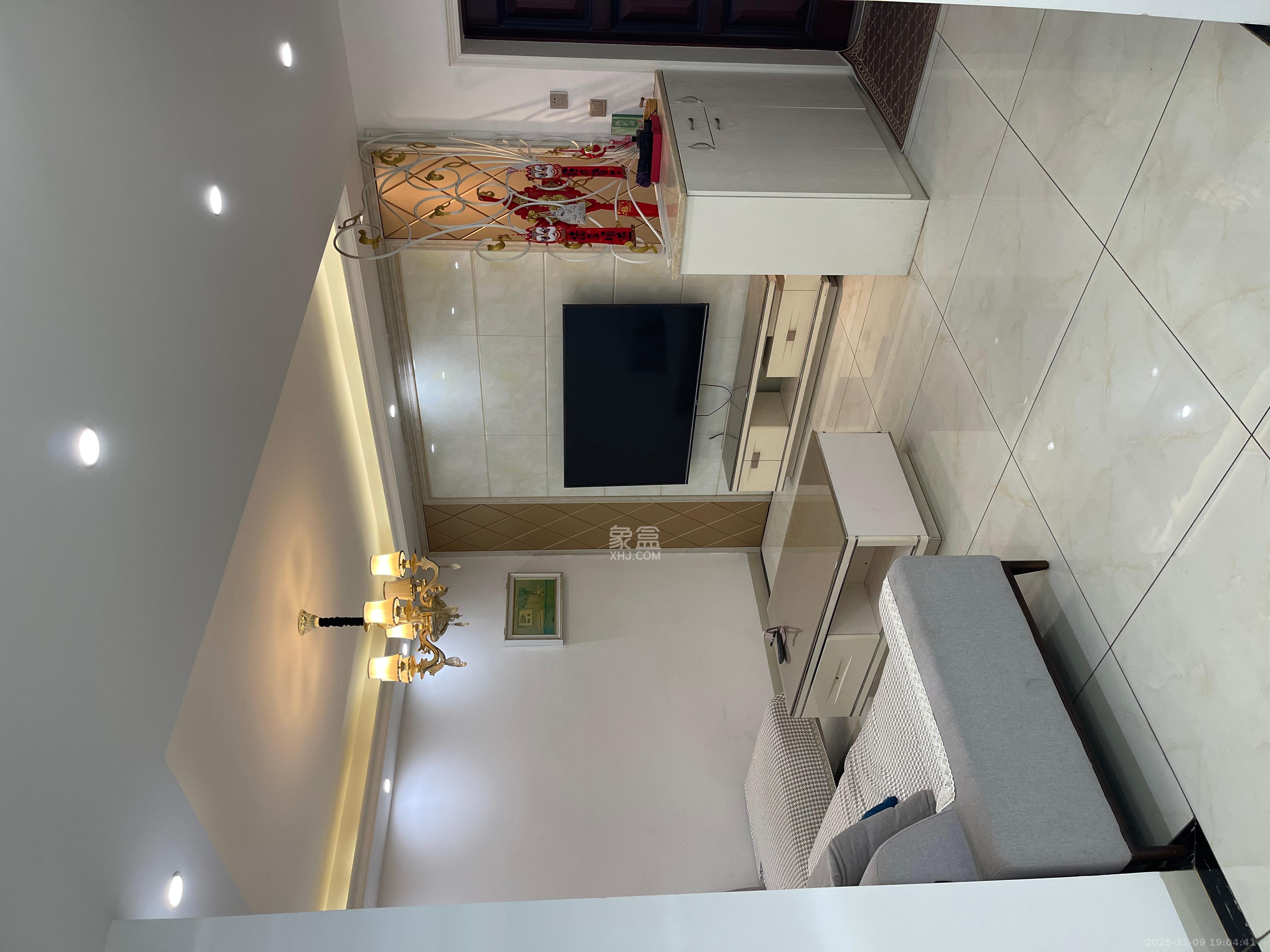 茶山馨苑  2室2厅1卫    2600.0元/月