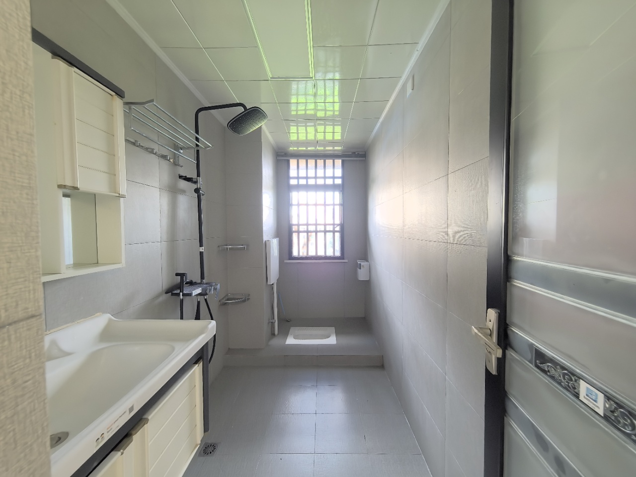 乾坤吉祥花园  3室1厅1卫    132.0万室内图