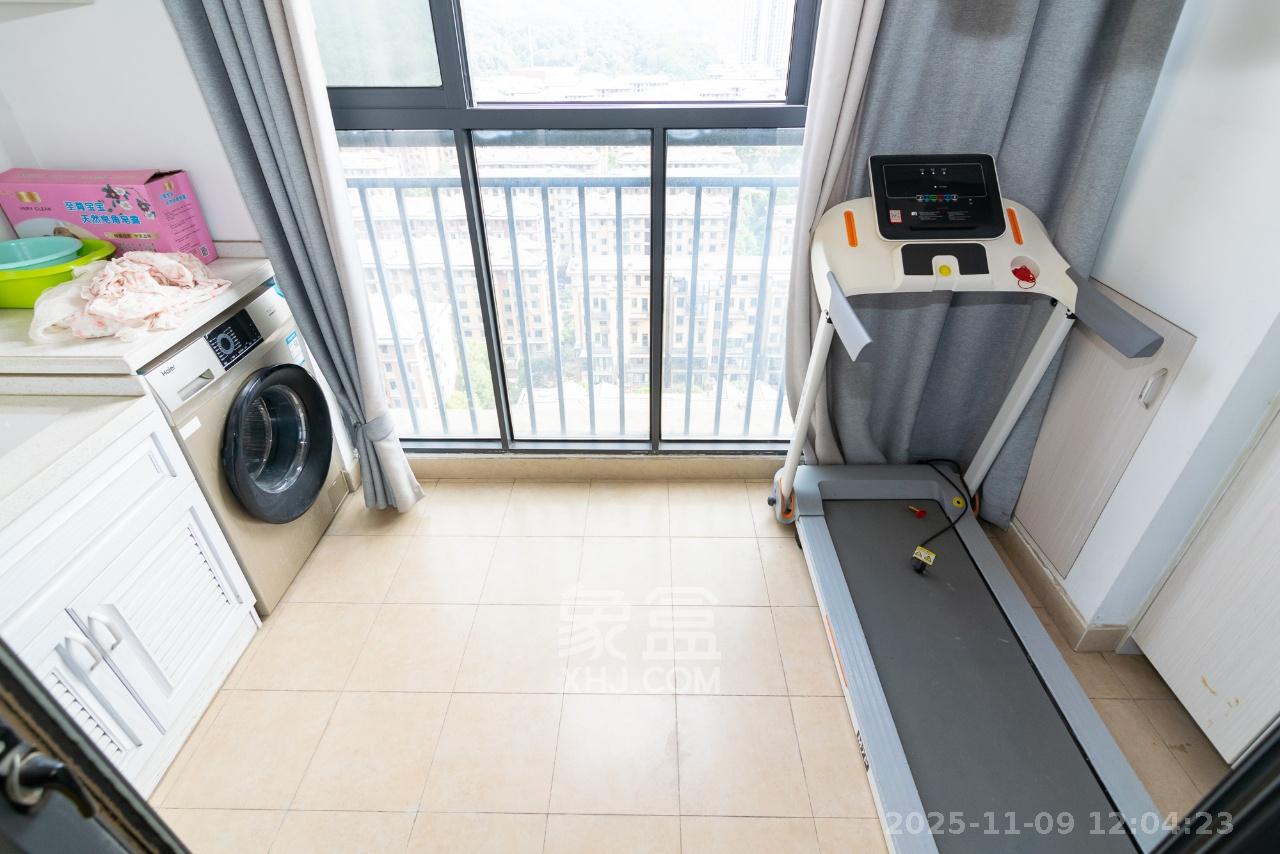 澳海澜庭  2室2厅1卫    1600.0元/月室内图