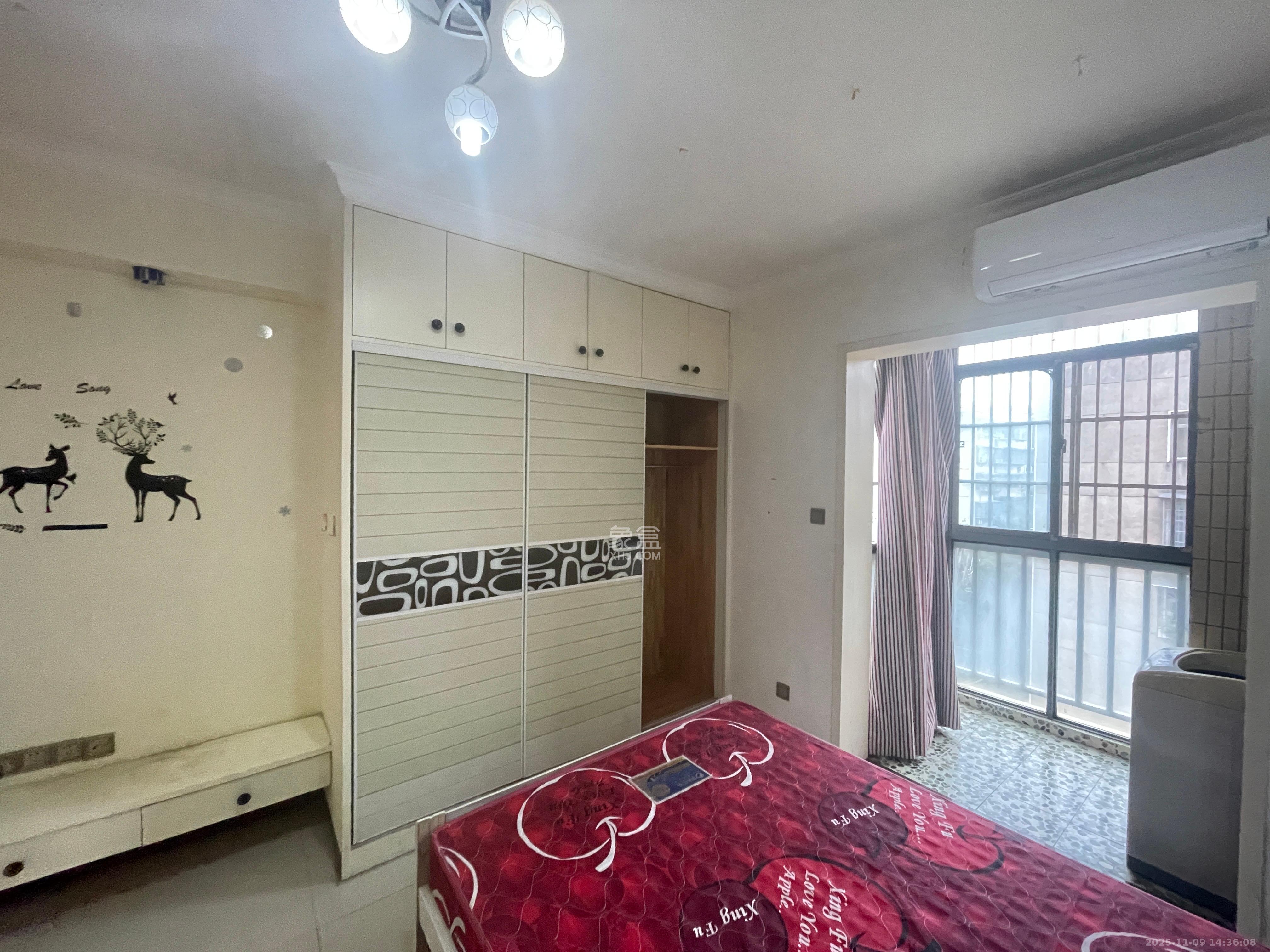 恒万西溪里 1室1厅1卫 1500.0元/月 恒万西溪里 1室1厅1卫 1500.0元/月室内图