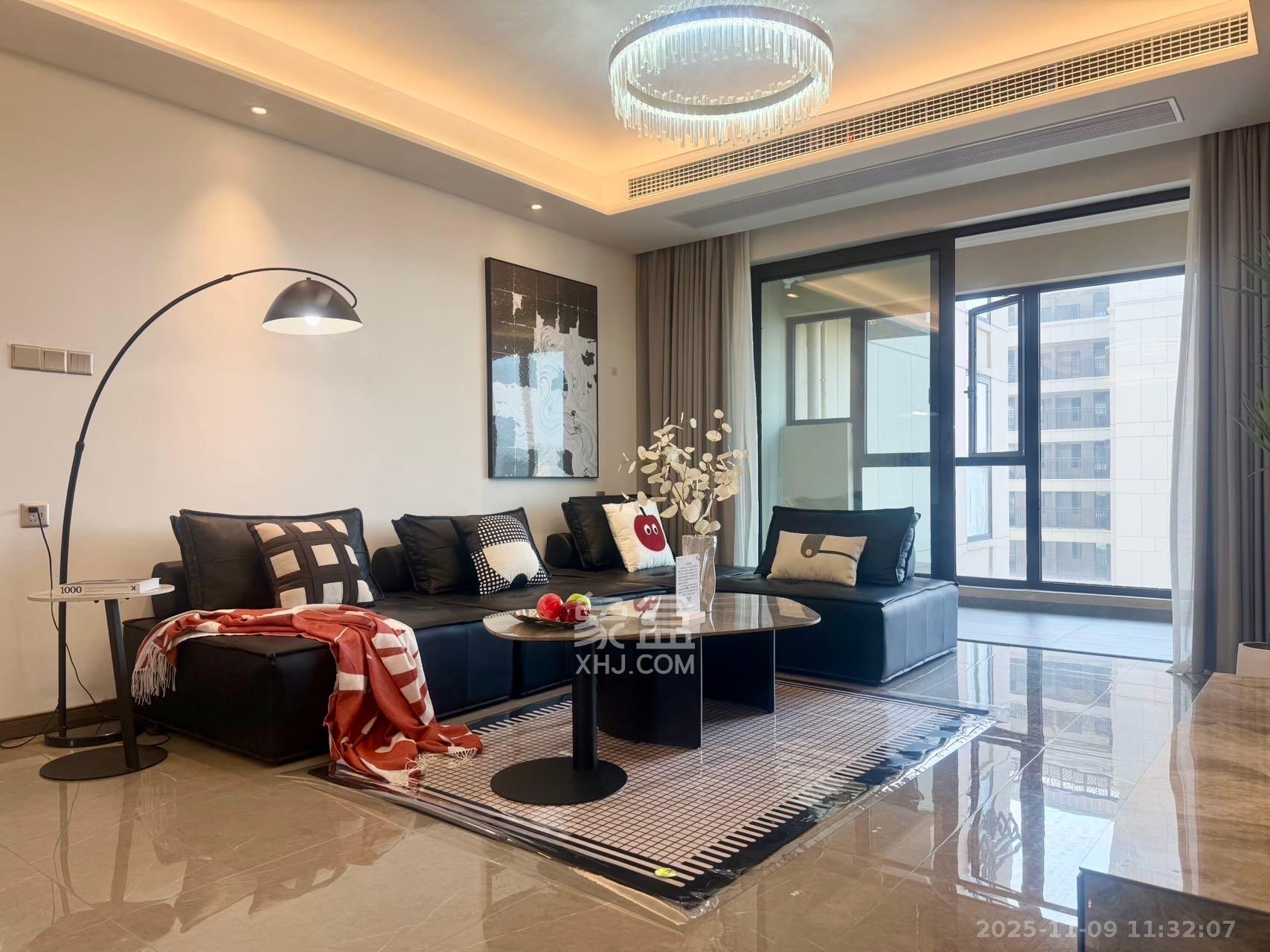 龙湖春江天玺  1室1厅2卫    5300.0元/月