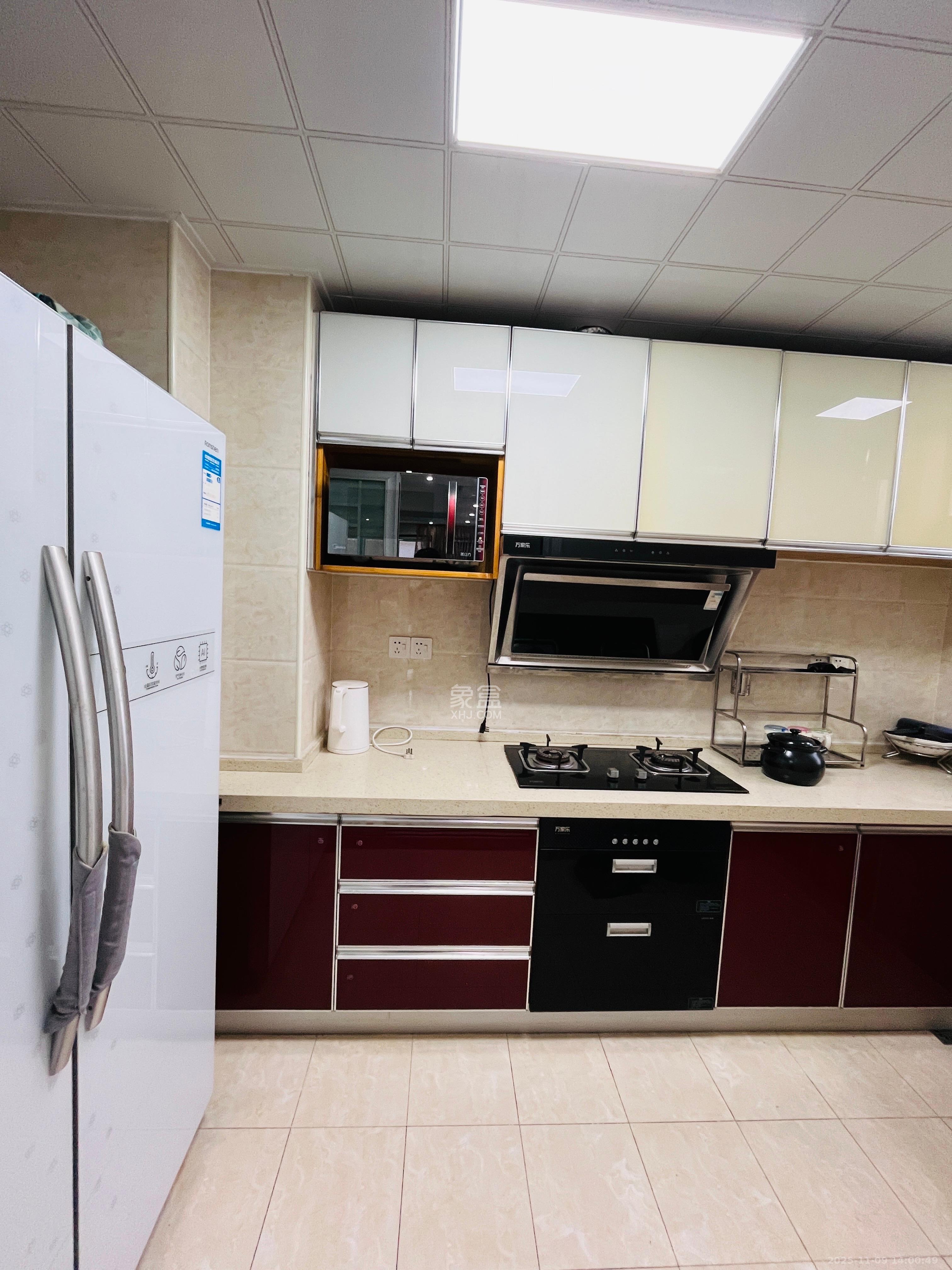 麓谷公馆（涉外国际公馆）  2室2厅1卫    2200.0元/月室内图