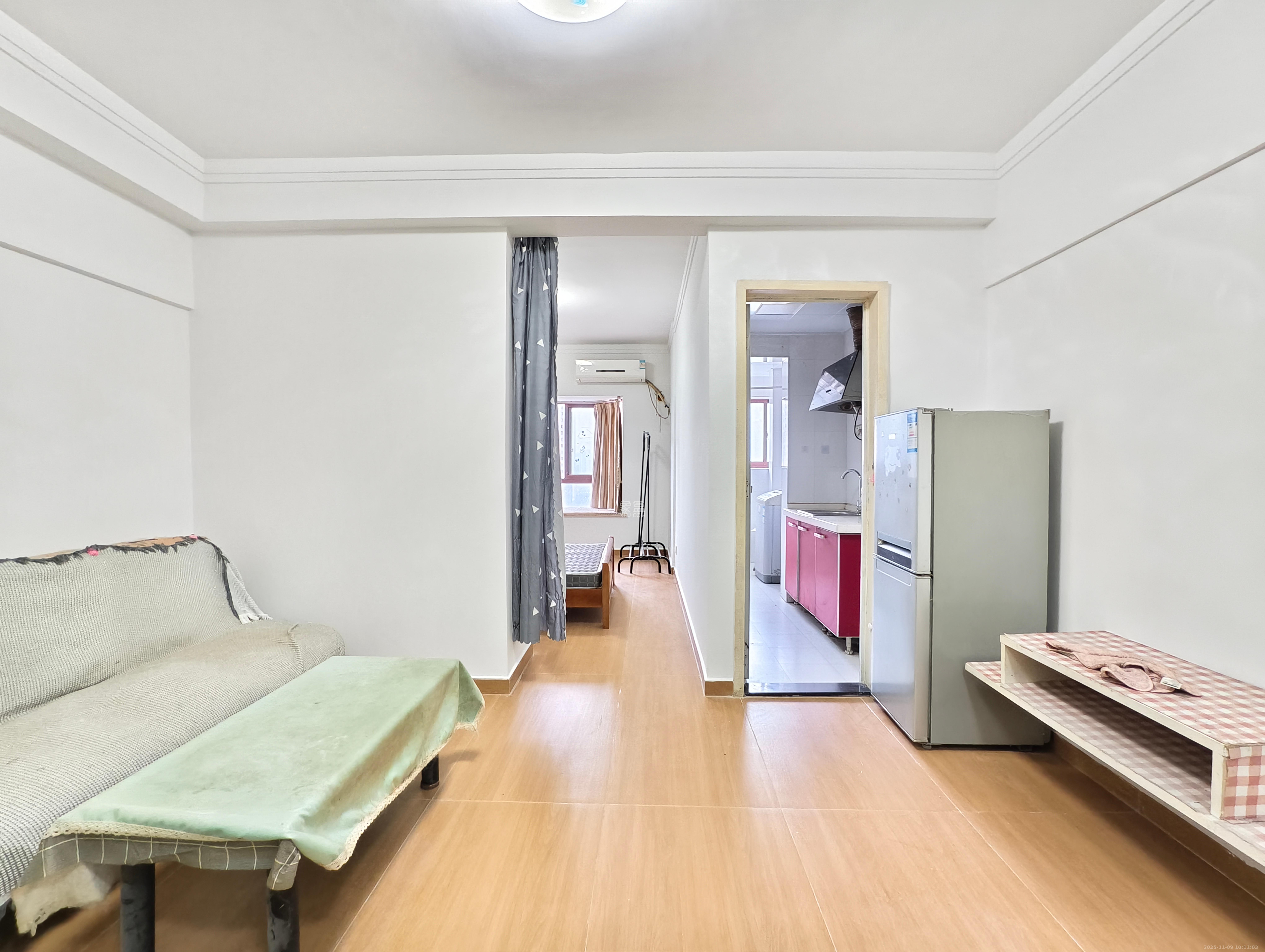 兰卡威国际 1室1厅1卫 1500.0元/月 兰卡威国际 1室1厅1卫 1500.0元/月室内图