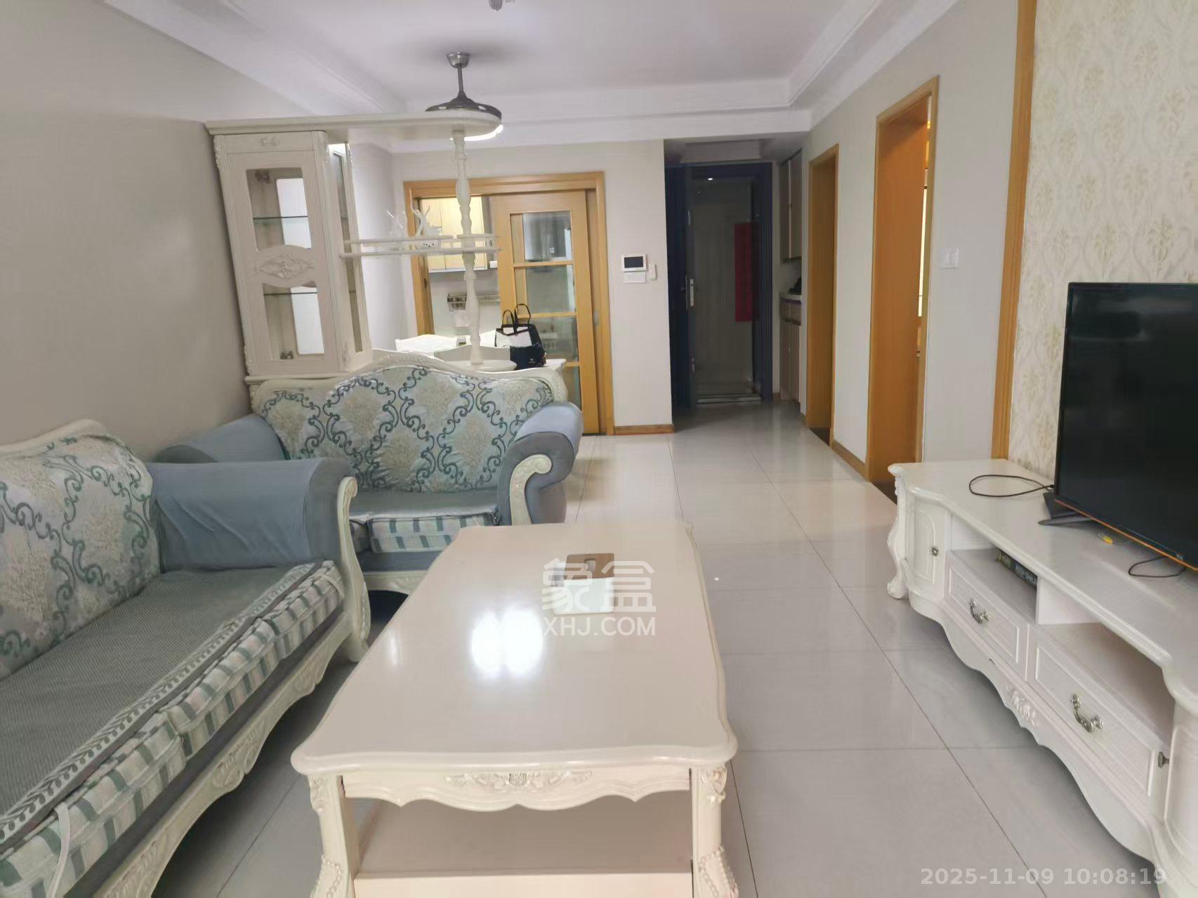 中海国际四期  2室2厅1卫    1800.0元/月室内图