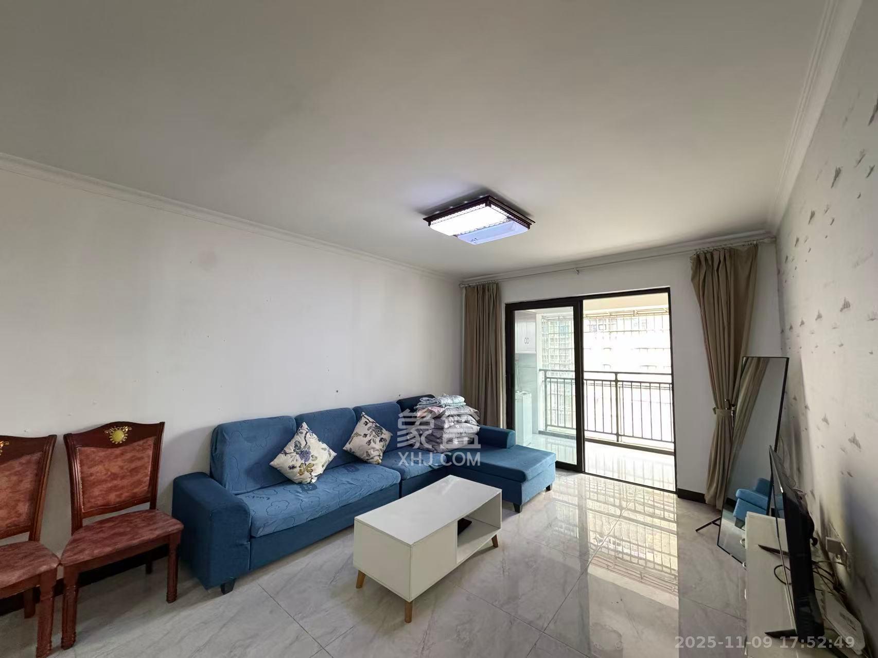 中欣楚天熙苑  2室2厅1卫    2200.0元/月室内图