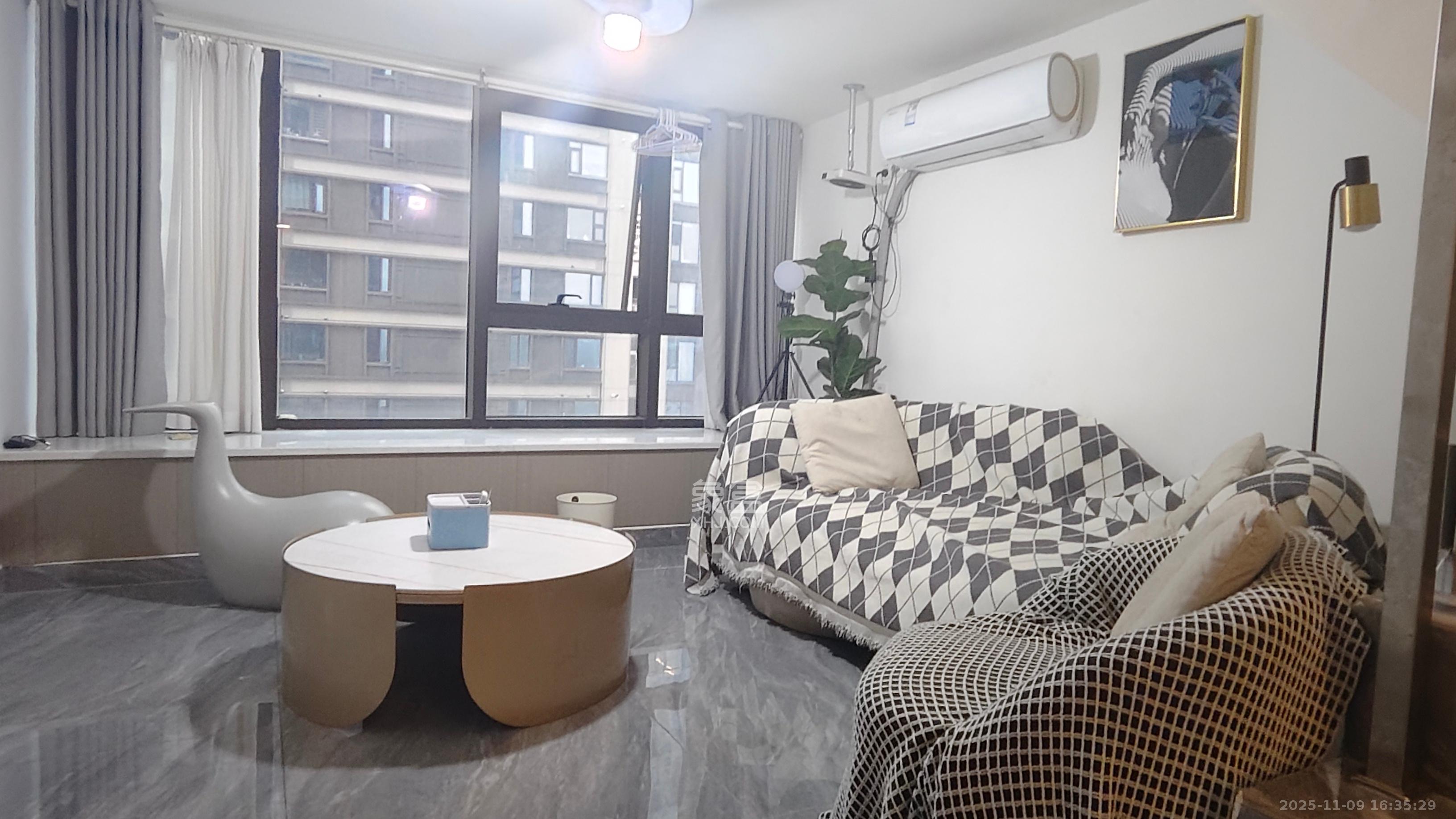 建发央玺(建发泱玺雅苑) 2室1厅1卫 2500.0元/月 建发央玺(建发泱玺雅苑) 2室1厅1卫 2500.0元/月室内图