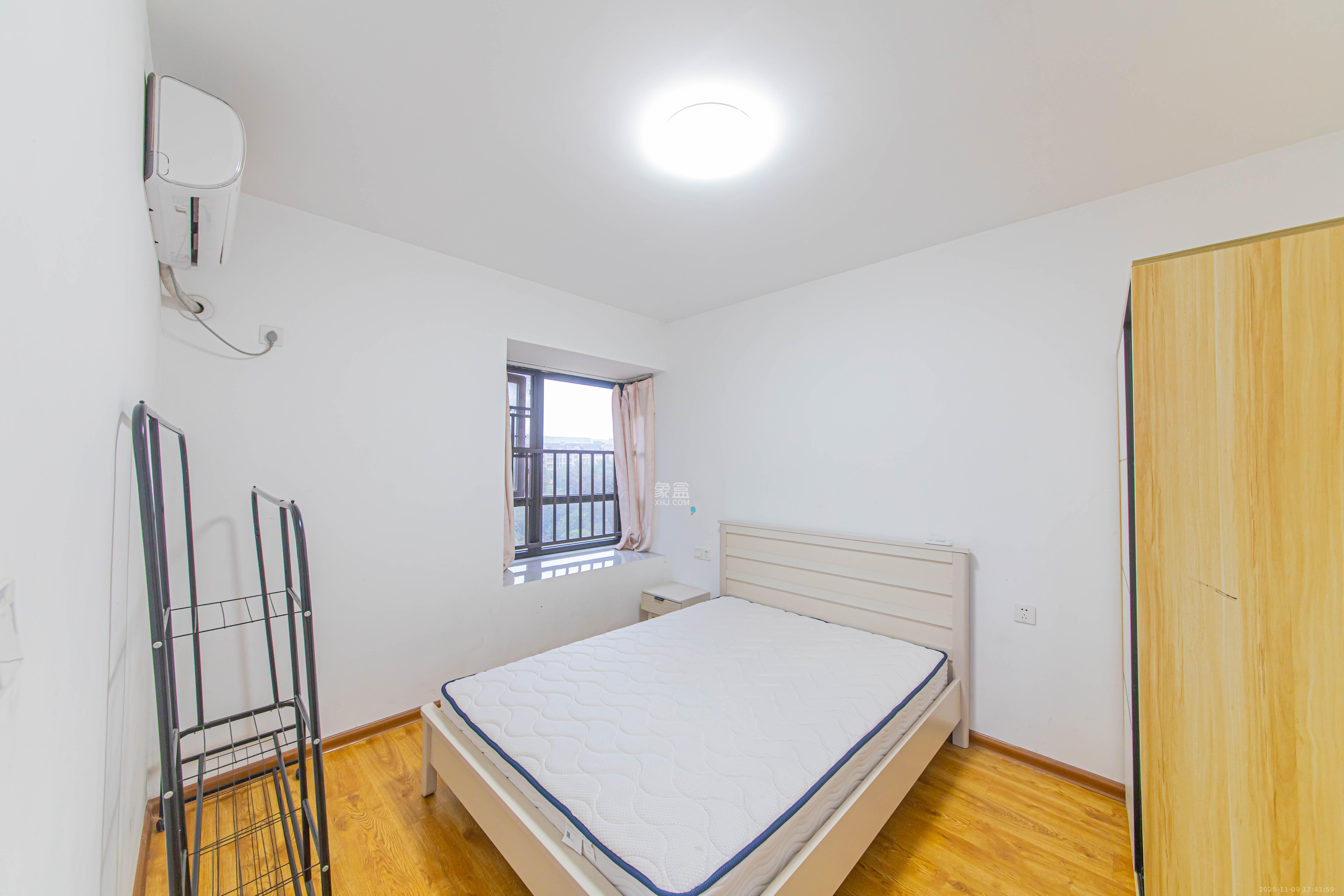 北辰中央公园C区  3室2厅2卫    70.0万卧室