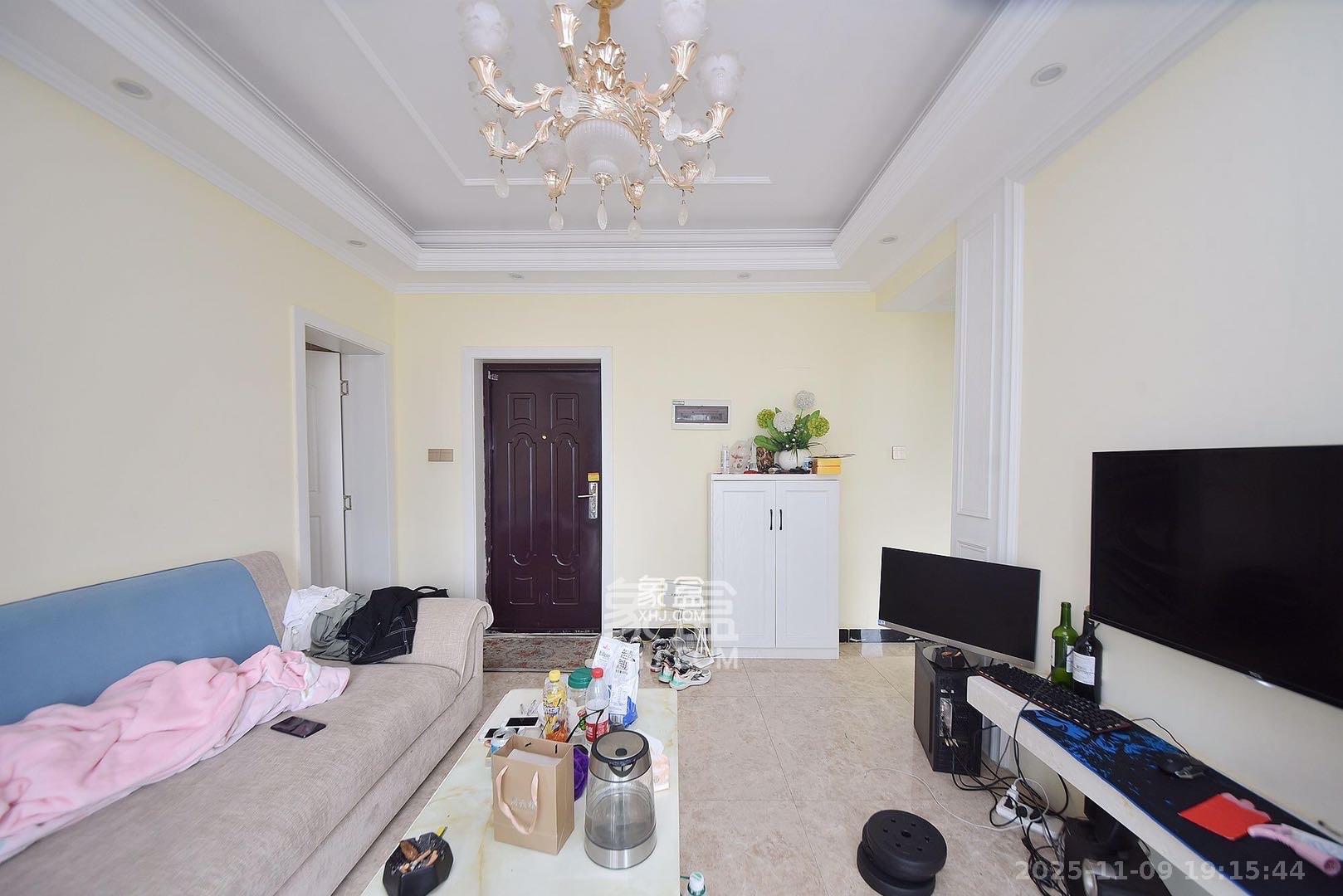 云鼎公馆  1室1厅1卫    2200.0元/月