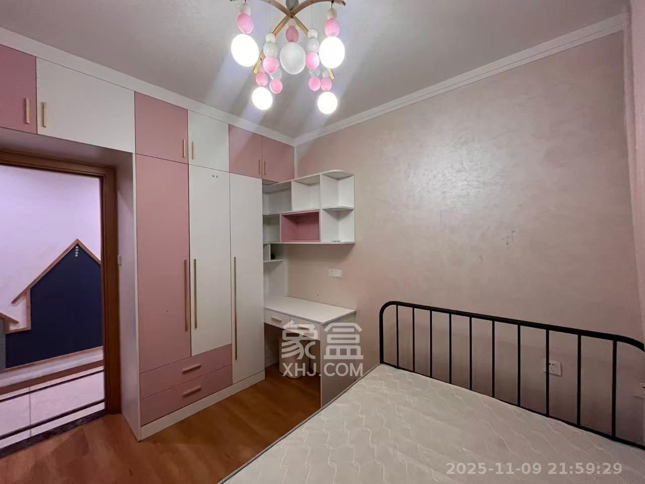 中建嘉和城凤凰台(中建瑞兴家园) 4室2厅2卫 2400.0元/月 中建嘉和城凤凰台(中建瑞兴家园) 4室2厅2卫 2400.0元/月室内图