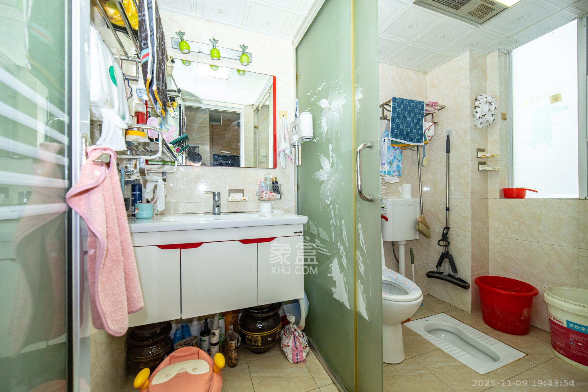 恒广国际景园一二区  3室2厅1卫    68.0万卫生间