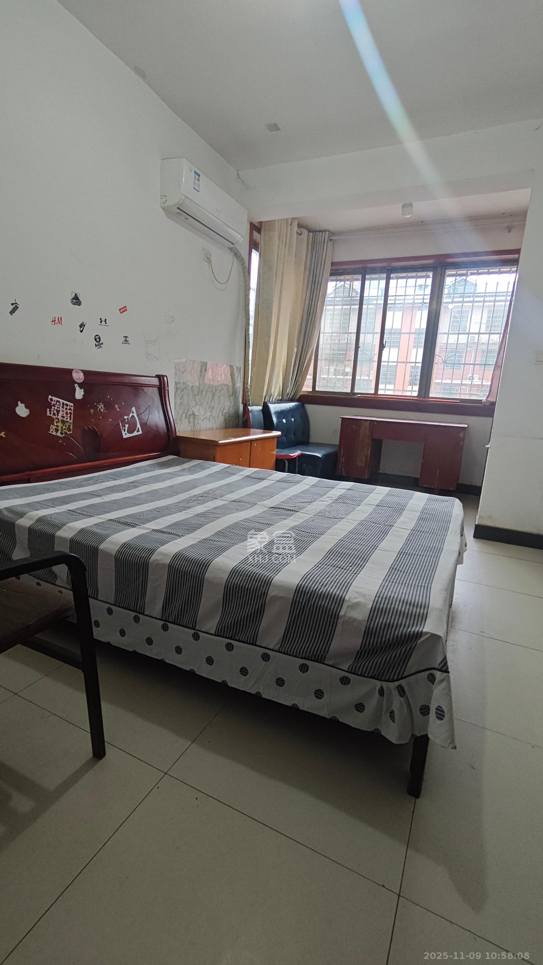 洪西安置小区（洪缘小区）  2室1厅1卫    1300.0元/月室内图