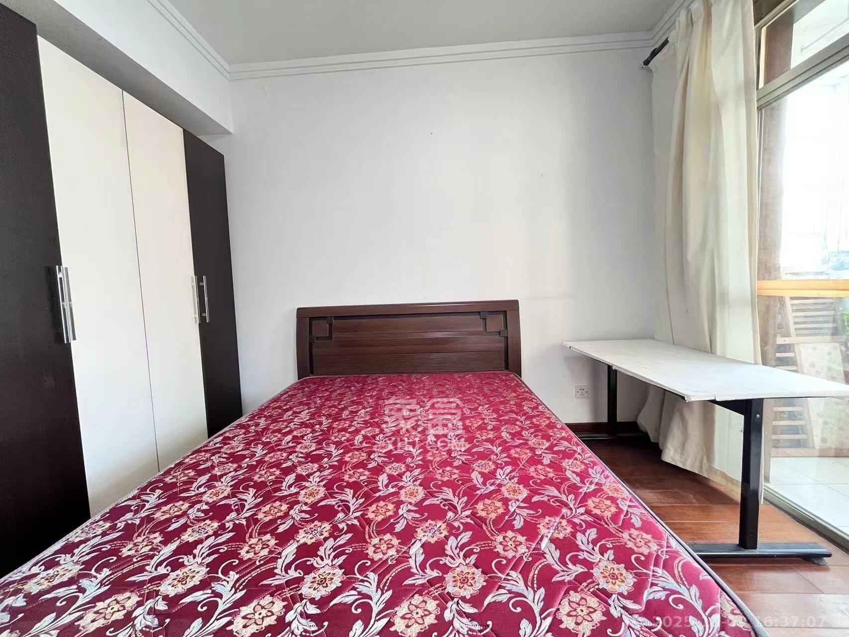 四季美景一、二期 2室2厅1卫 2000.0元/月 四季美景一、二期 2室2厅1卫 2000.0元/月室内图