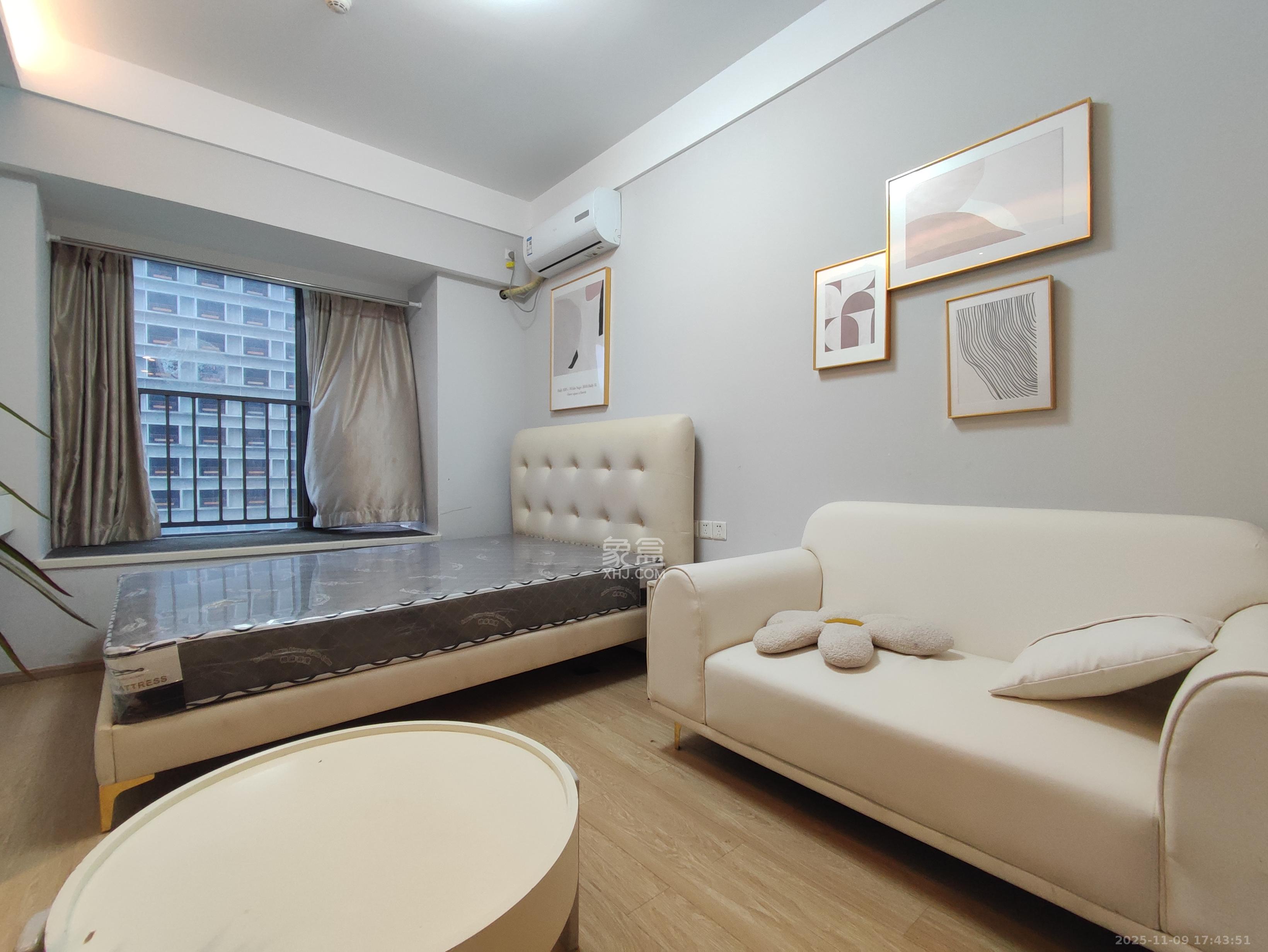 佳兆业云顶都汇 1室1厅1卫 1400.0元/月 佳兆业云顶都汇 1室1厅1卫 1400.0元/月室内图