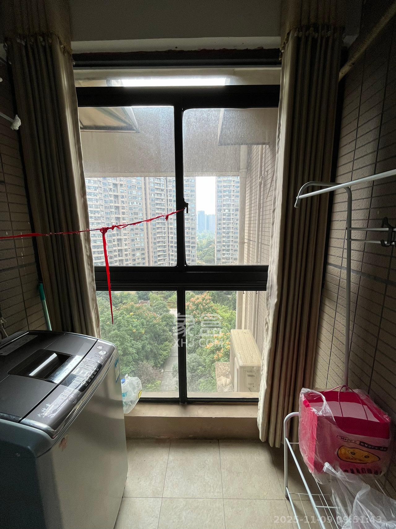 藏珑湖上国际花园 1室1厅1卫 1800.0元/月 藏珑湖上国际花园 1室1厅1卫 1800.0元/月室内图