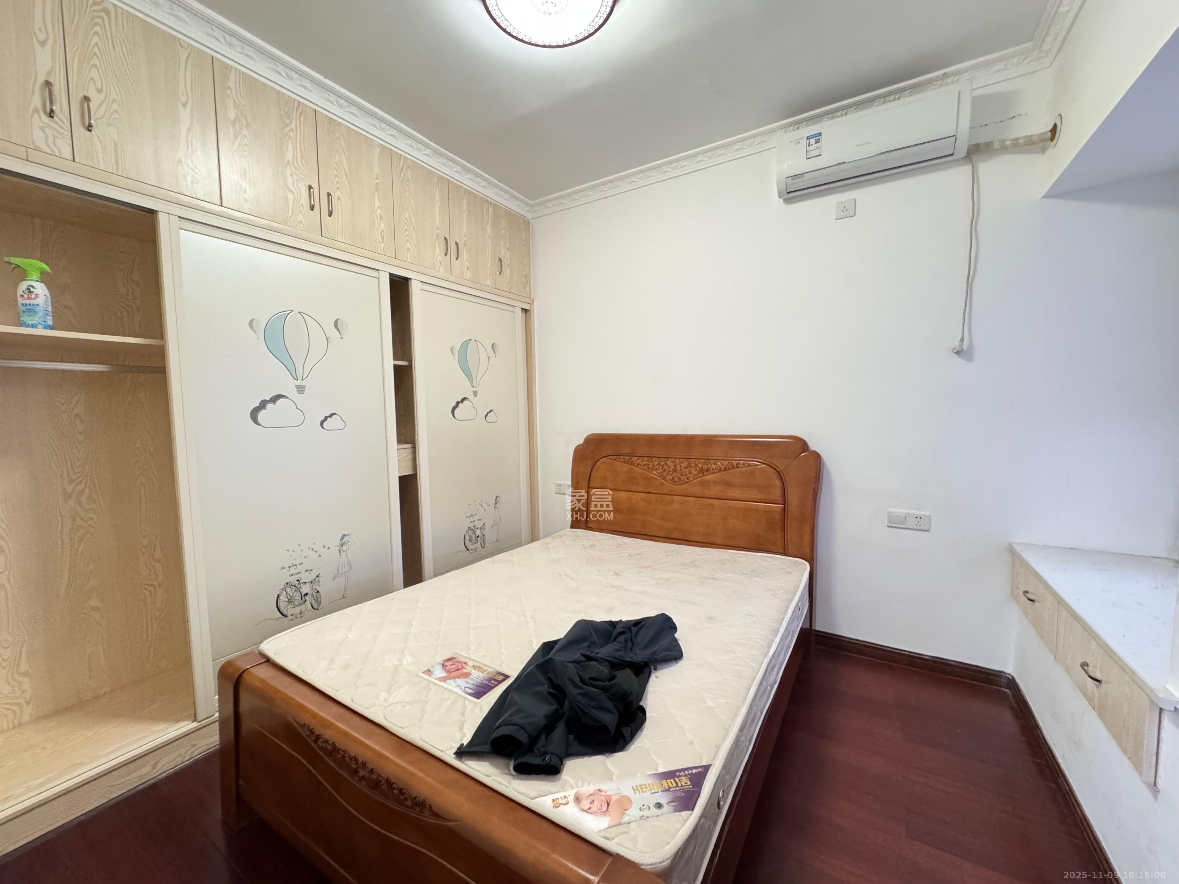 家兴苑  2室2厅1卫    1800.0元/月室内图