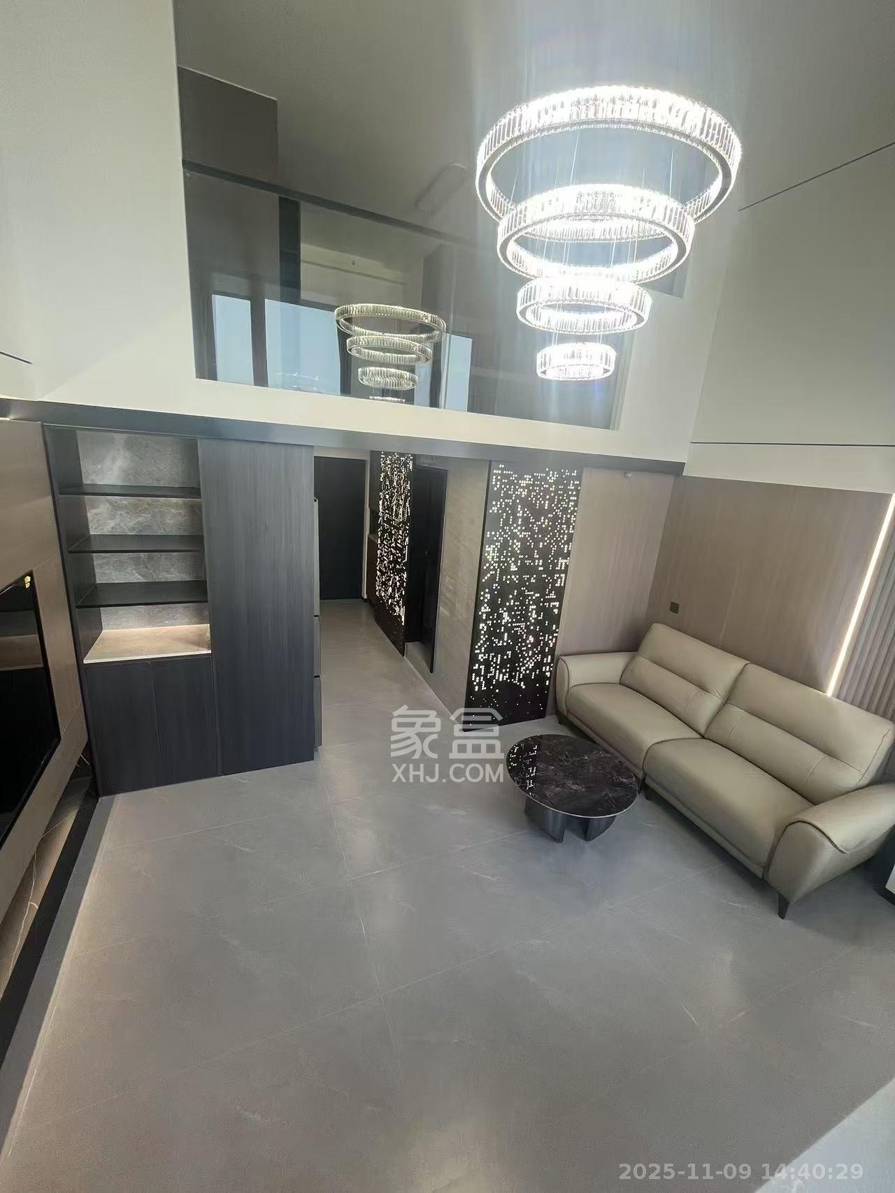 保利中环广场(保利中悦苑) 1室1厅1卫 3200.0元/月 保利中环广场(保利中悦苑) 1室1厅1卫 3200.0元/月室内图