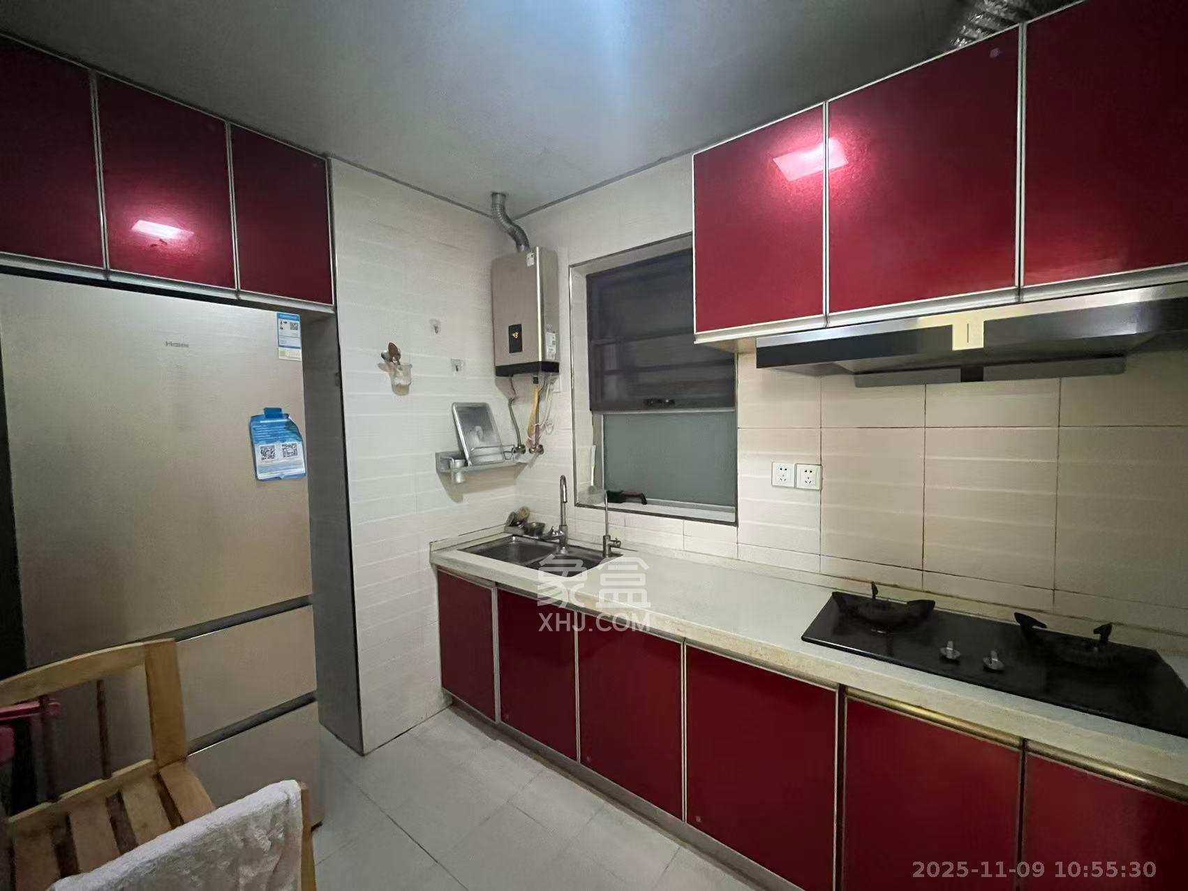 怡海星城  2室2厅1卫    1500.0元/月室内图