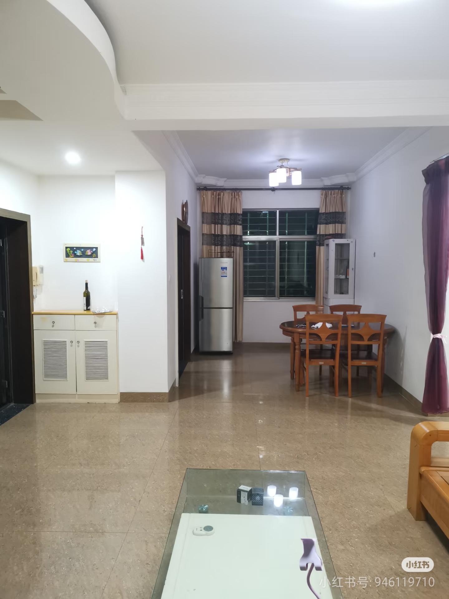 阳光巴洛克小区  3室2厅1卫    2200.0元/月