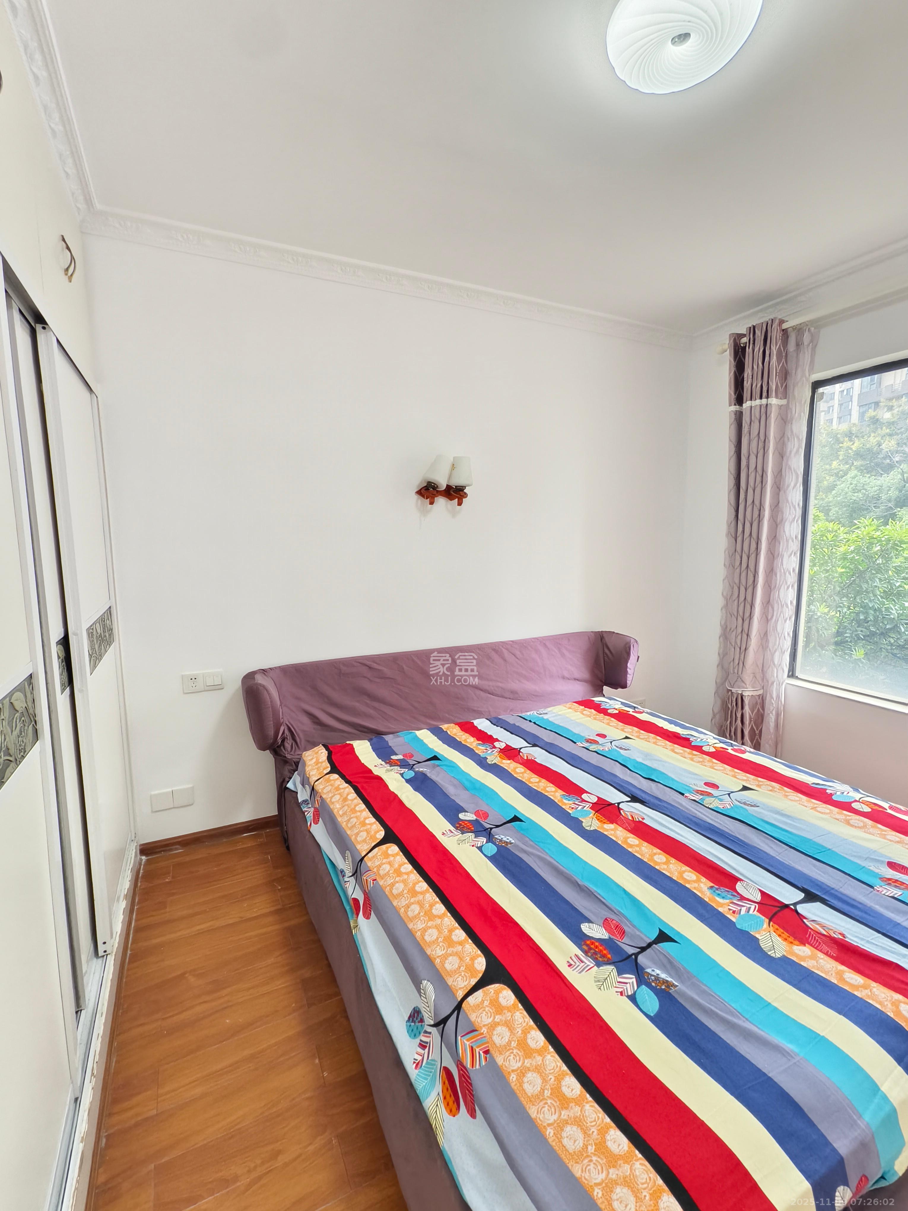 长房时代城 1室2厅2卫 3100.0元/月 长房时代城 1室2厅2卫 3100.0元/月室内图