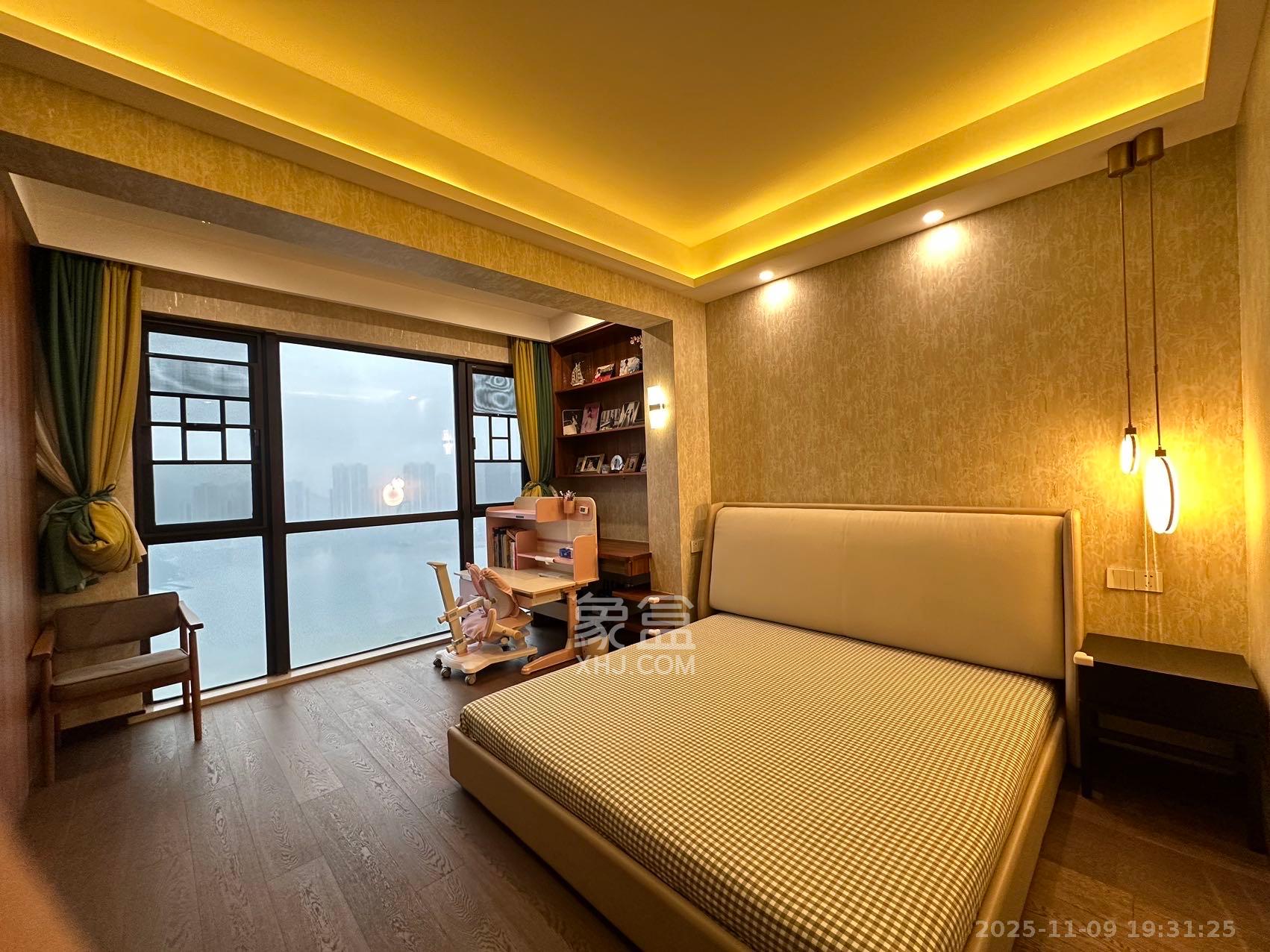 达美溪湖湾  4室2厅3卫    13000.0元/月室内图