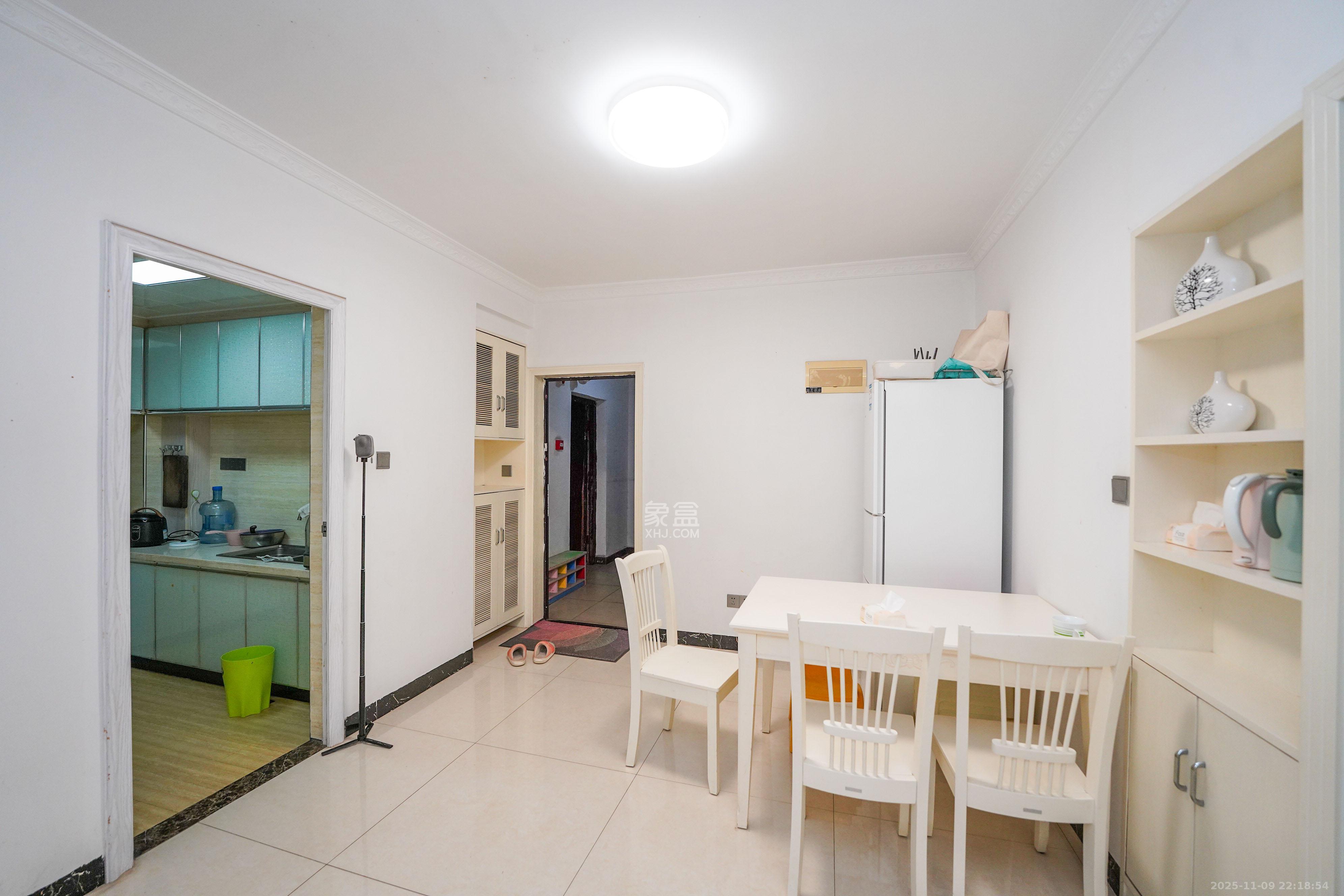 丽发新城  2室2厅1卫    48.0万