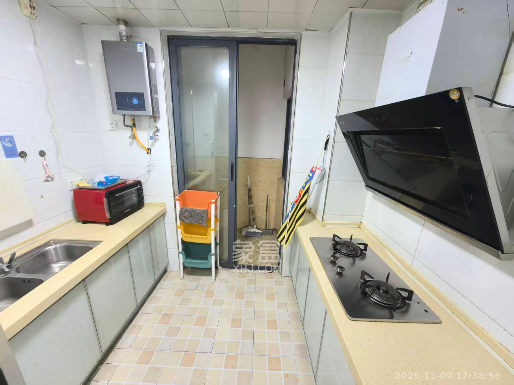 钱隆首府(福晟御园) 2室2厅1卫 2600.0元/月 钱隆首府(福晟御园) 2室2厅1卫 2600.0元/月室内图