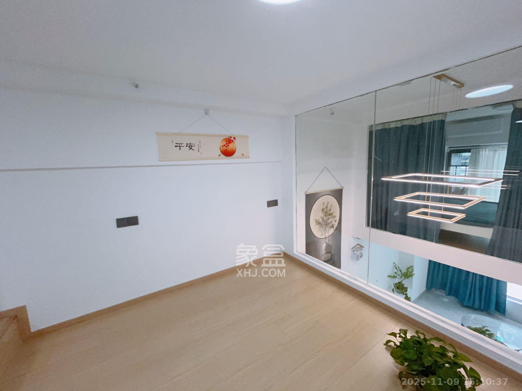 保利天禧EF区  2室2厅1卫    2600.0元/月室内图