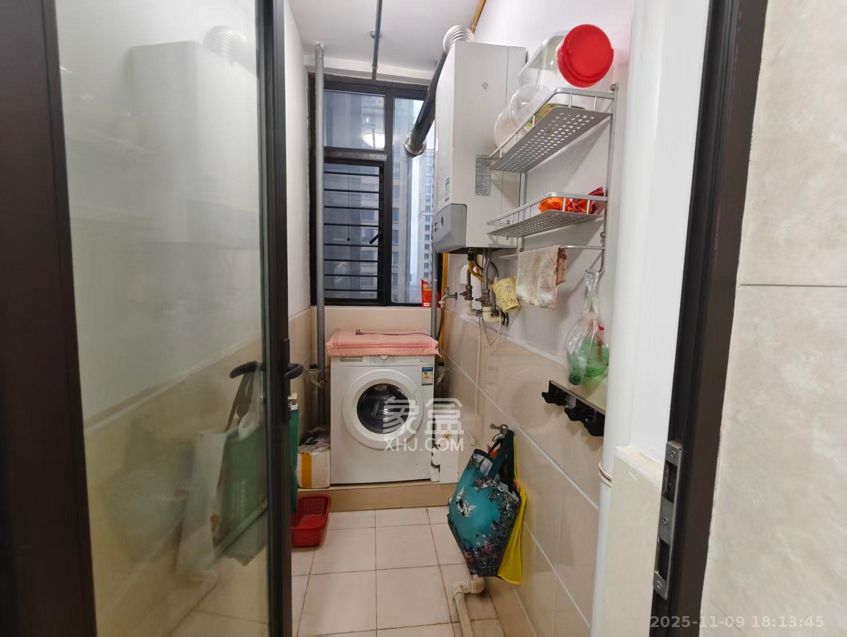 中海国际二期 3室2厅1卫 1800.0元/月 中海国际二期 3室2厅1卫 1800.0元/月室内图