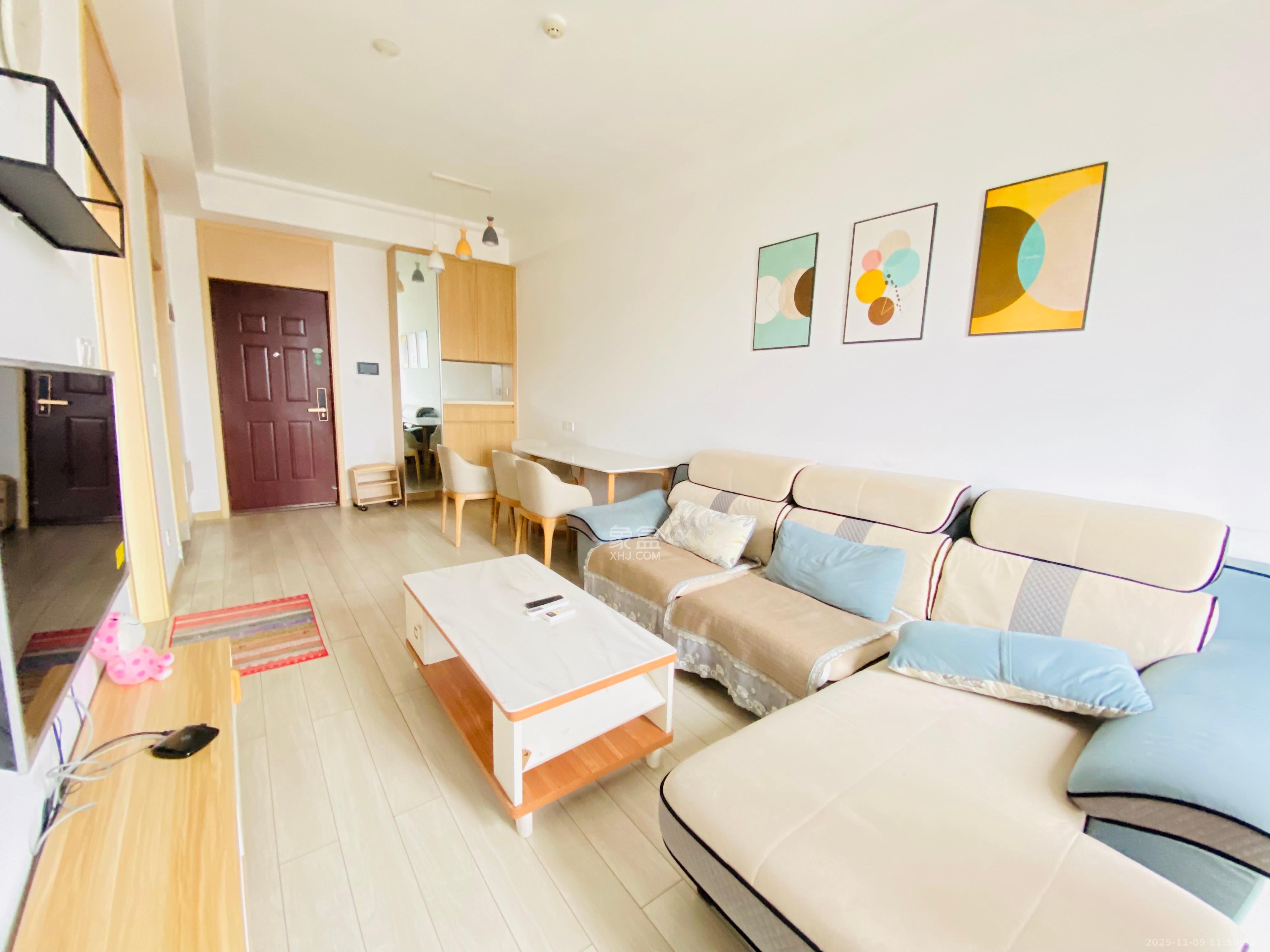 启迪协信中心  2室2厅1卫    2600.0元/月室内图