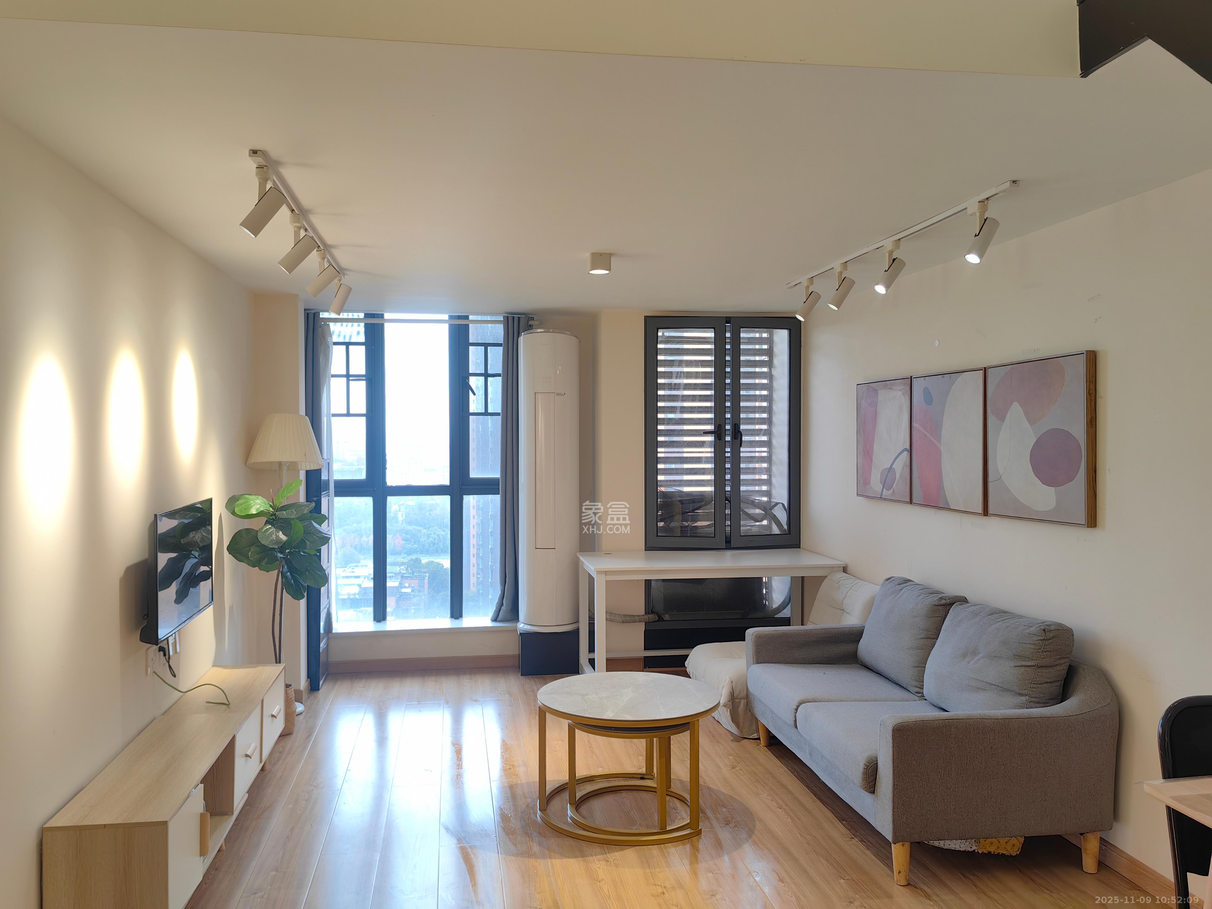 海伦春天 2室1厅1卫 1700.0元/月 海伦春天 2室1厅1卫 1700.0元/月室内图