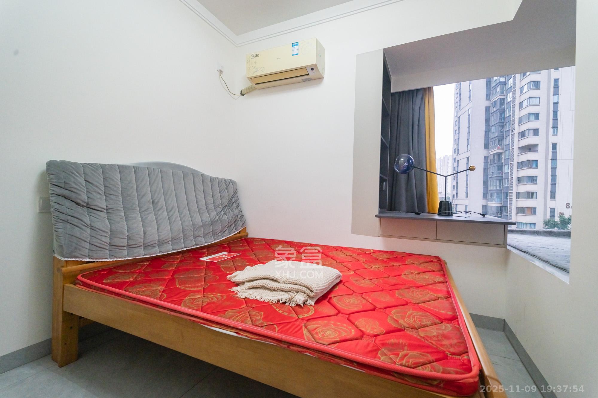 中建悦和城  3室2厅1卫    92.0万卧室